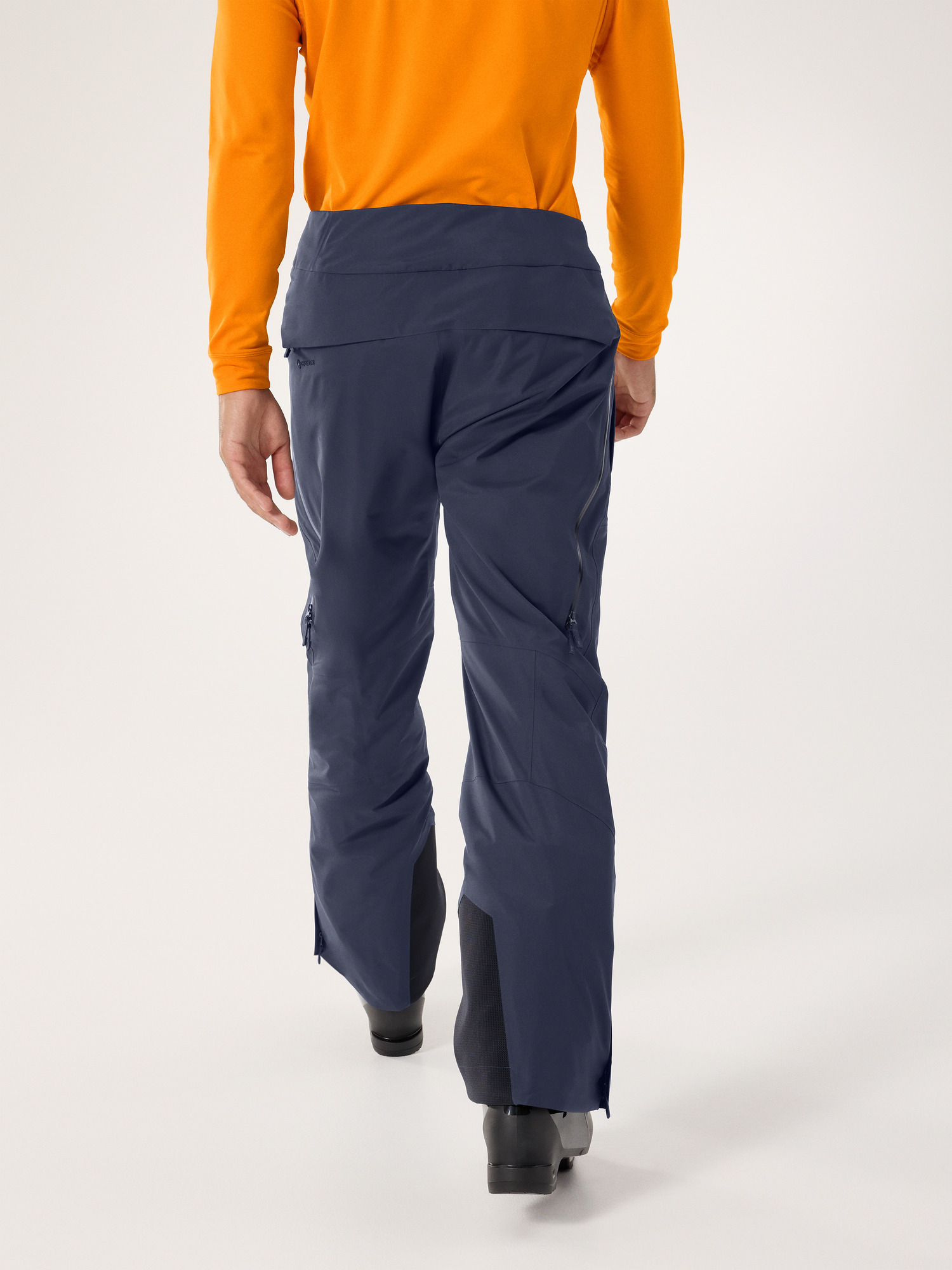 Fissile Insulated Pant Black Sapphire Back View
