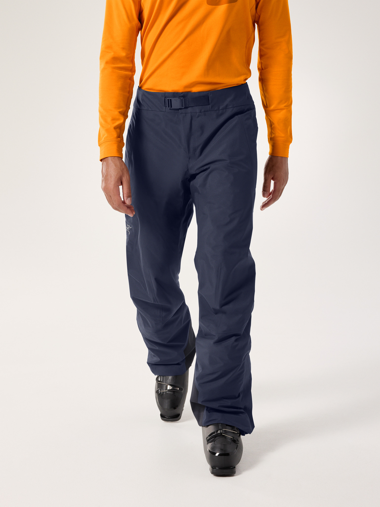 Fissile Insulated Pant Black Sapphire Front View