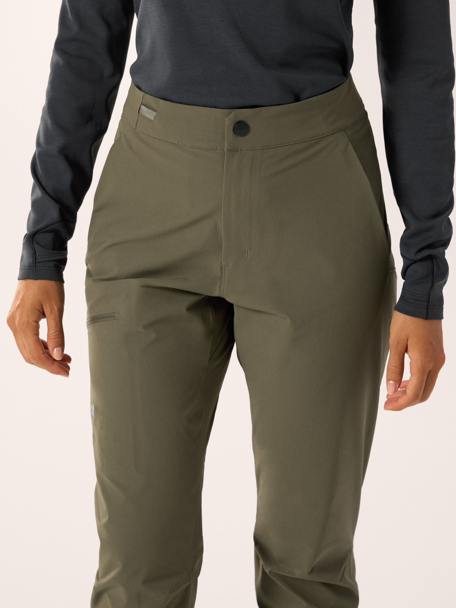 Gamma Tapered Pant Women's Tatsu Waist Detail