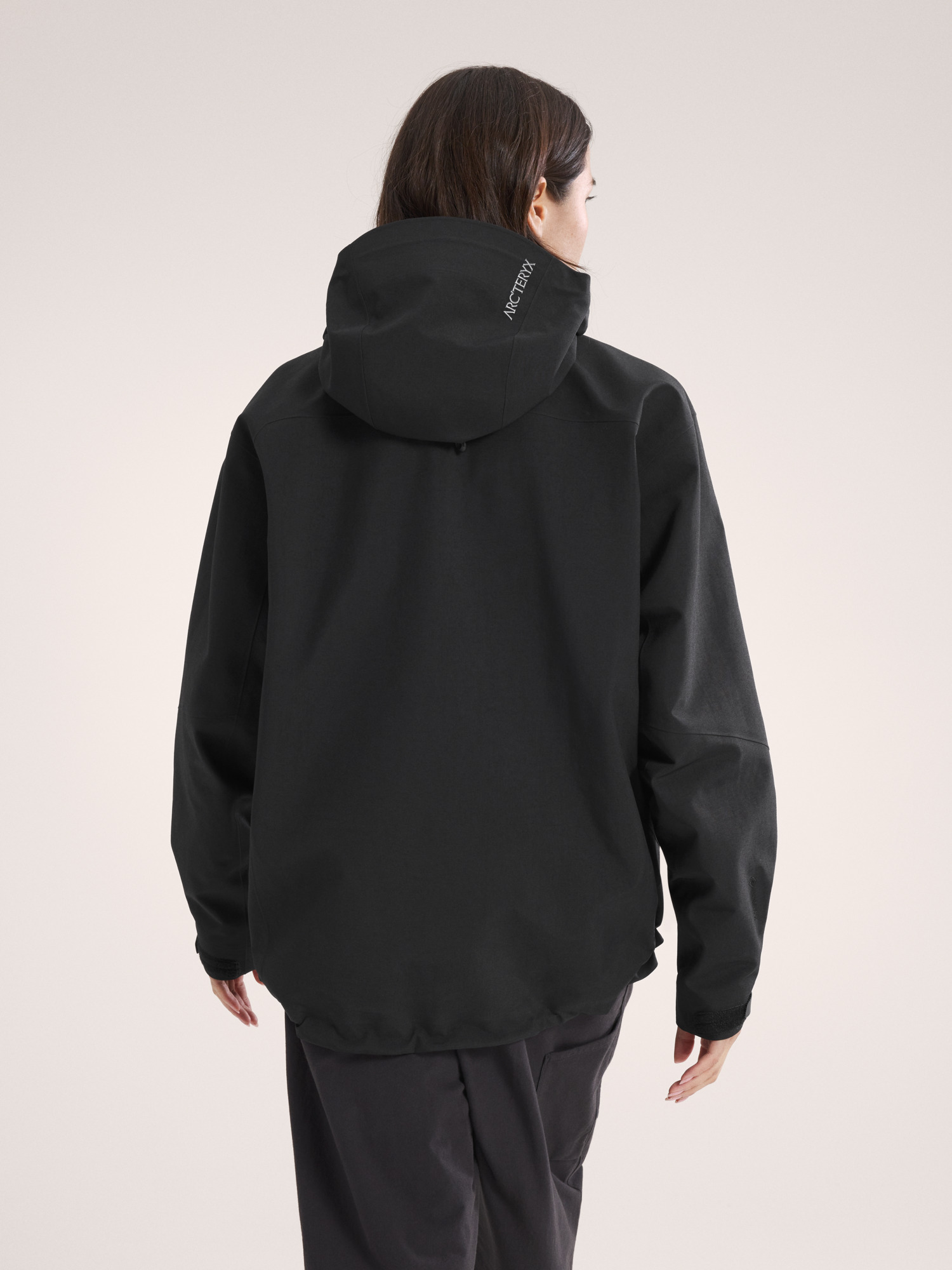 Emaris Relaxed Jacket Women's Black Back View