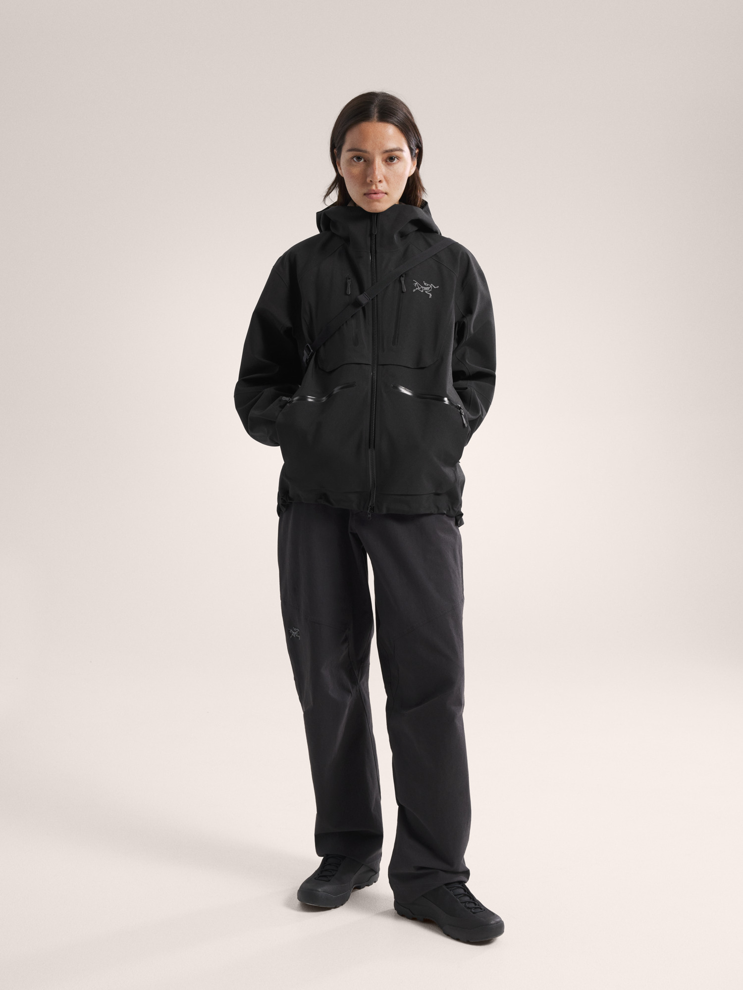 Emaris Relaxed Jacket Women's Black Full Body