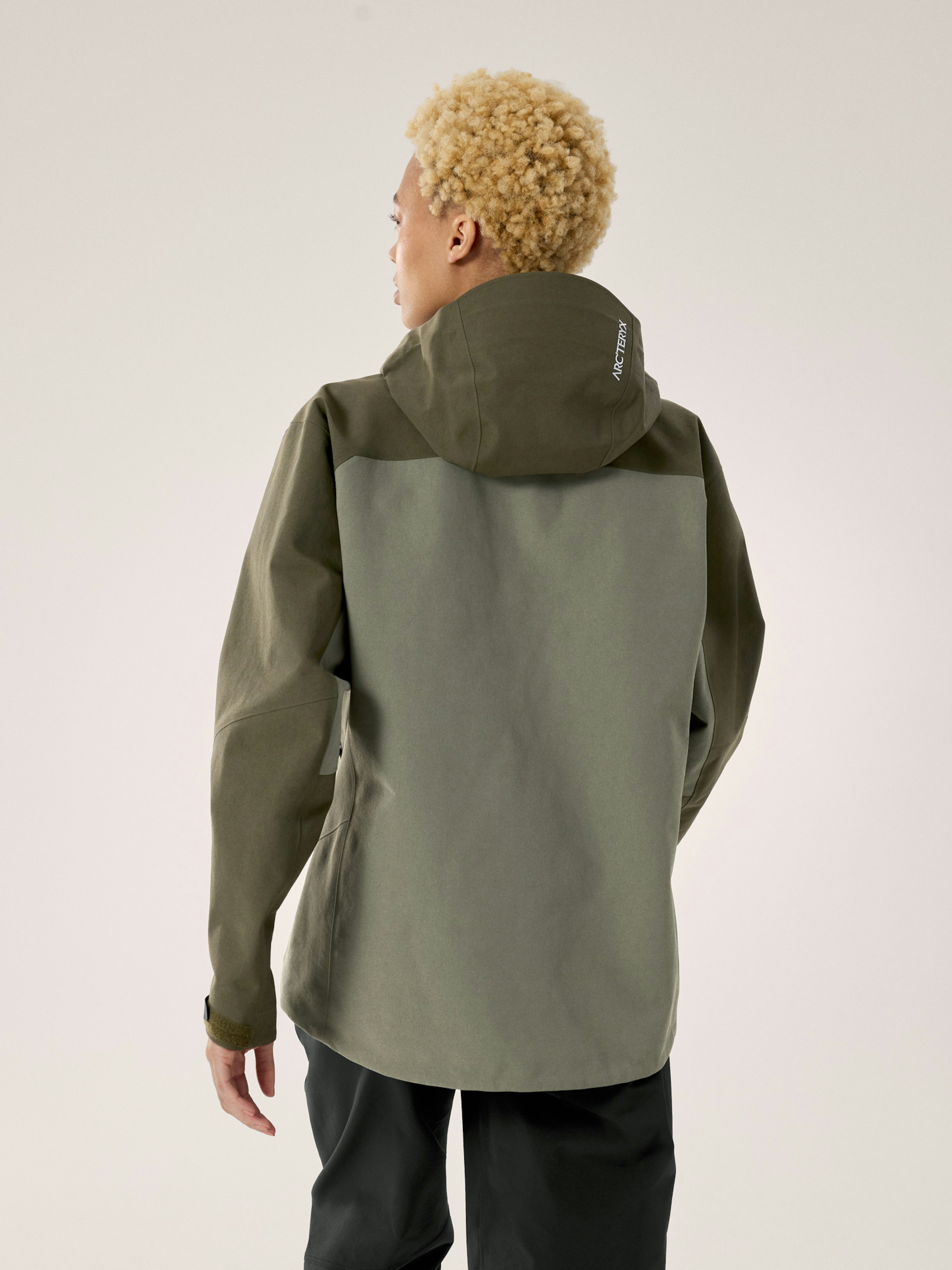 Emaris Relaxed Jacket Women's Tatsu / Forage Back View