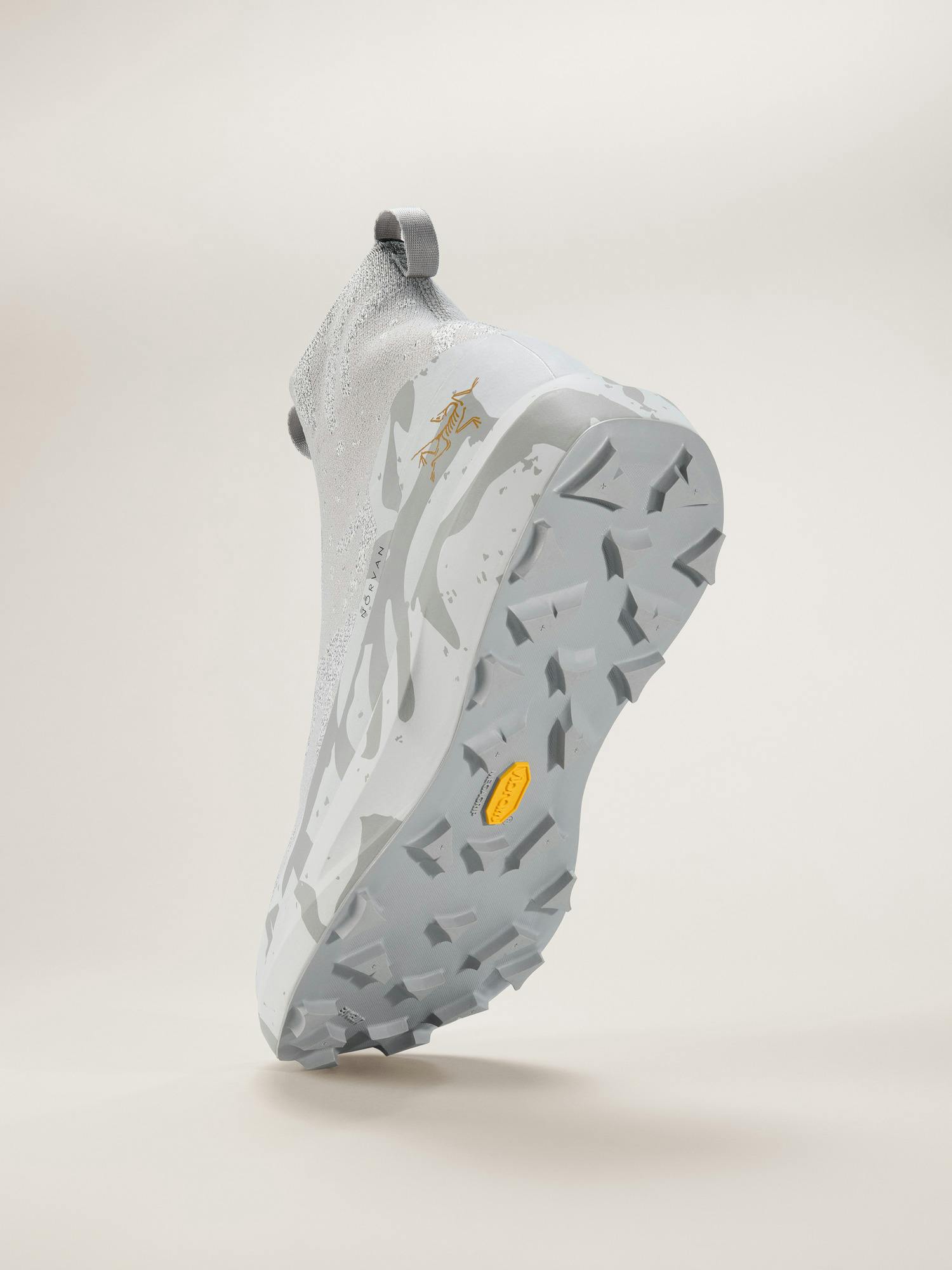 Norvan 4 Nivalis GTX Grotto Shoe Men's | Arc'teryx United States