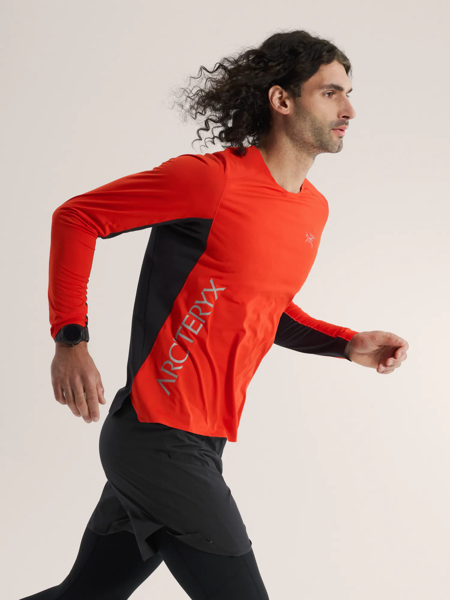 トップス ARC'TERYX Downword LS T-Shirt Norvan Downword Logo Shirt LS Men's | Arc'teryx Outlet