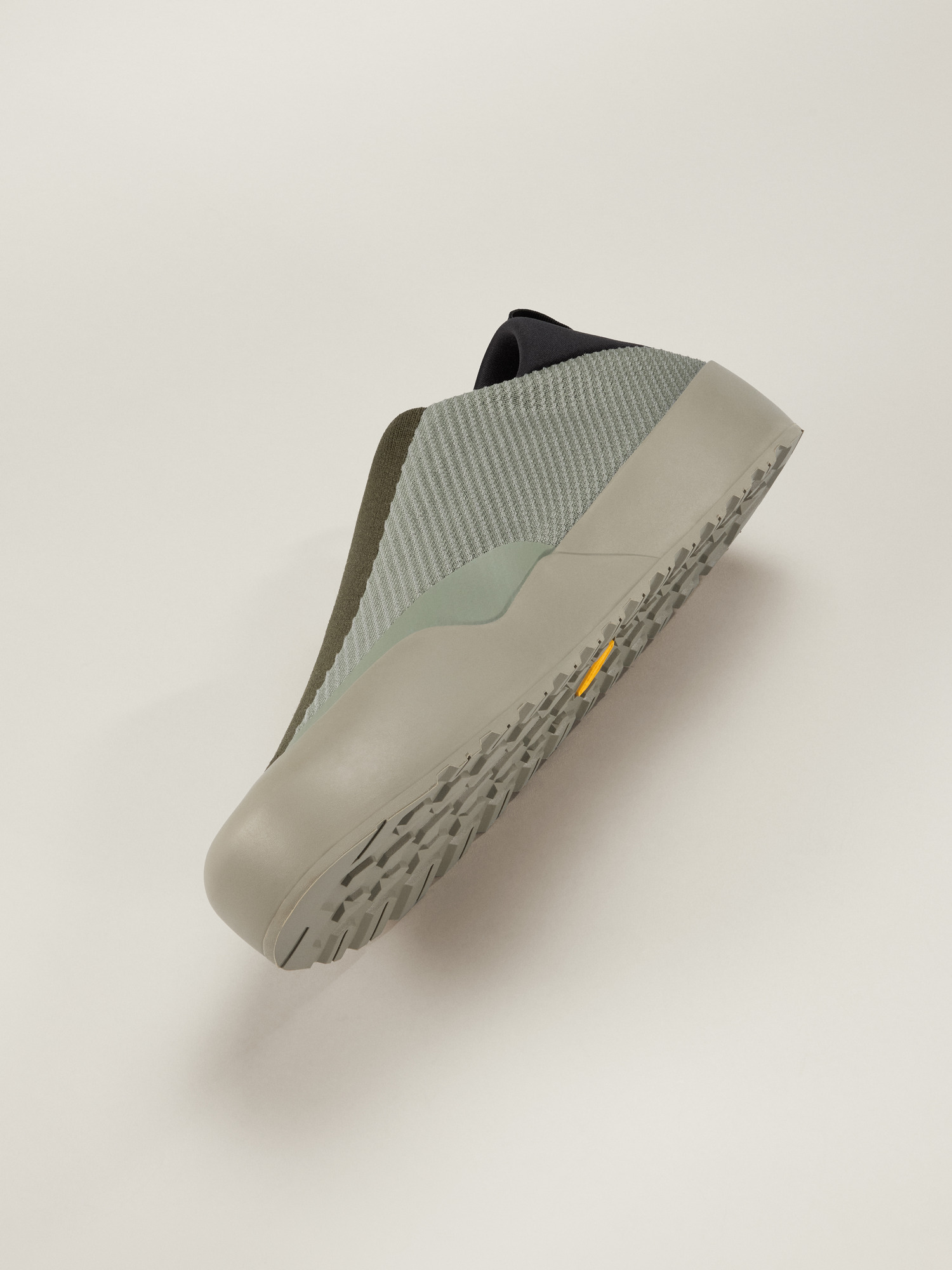 Kragg Multi Shoe Women's Anecdote/Lt Forage Side