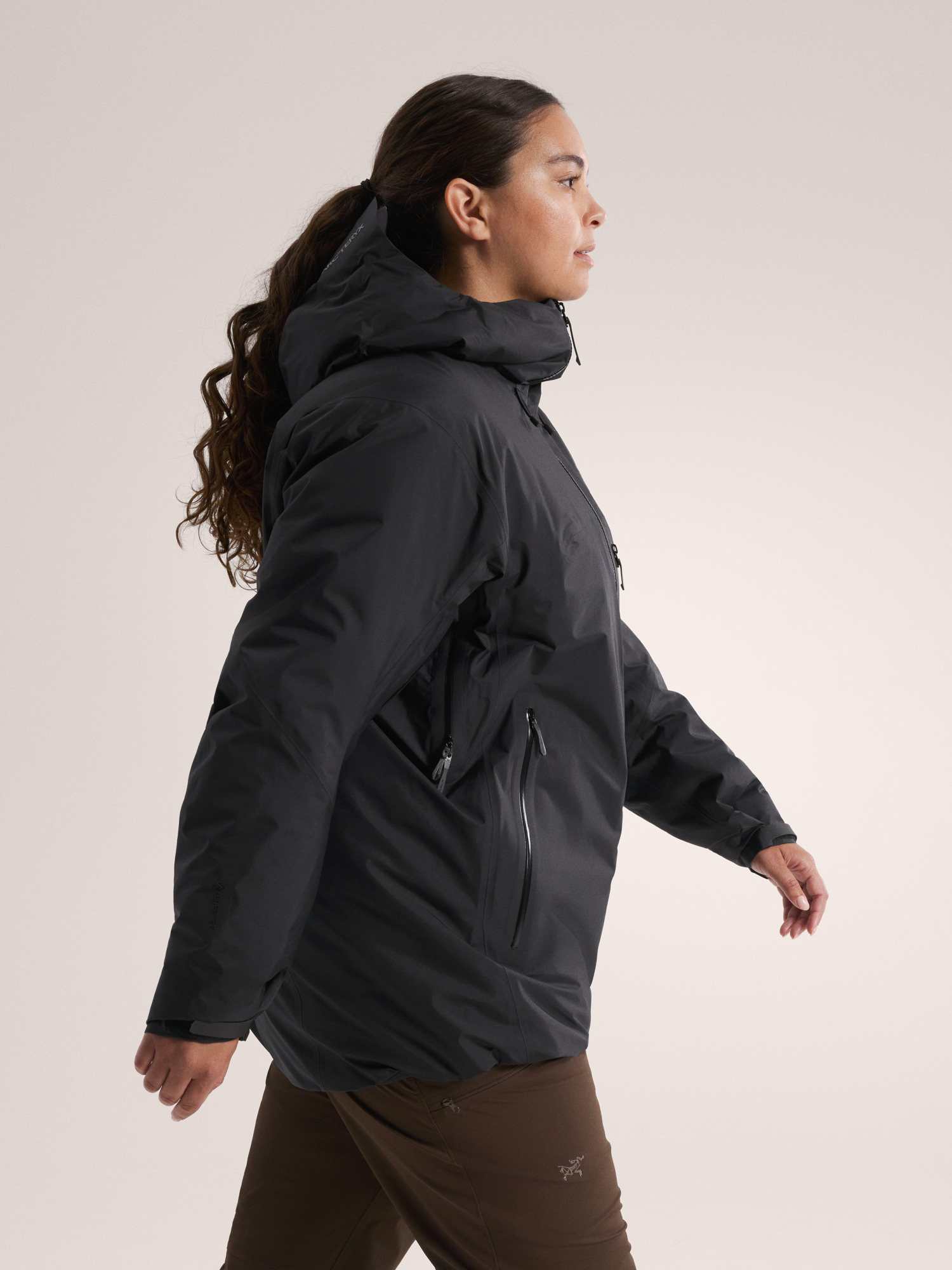 Beta Insulated Jacket Women's Black Side View