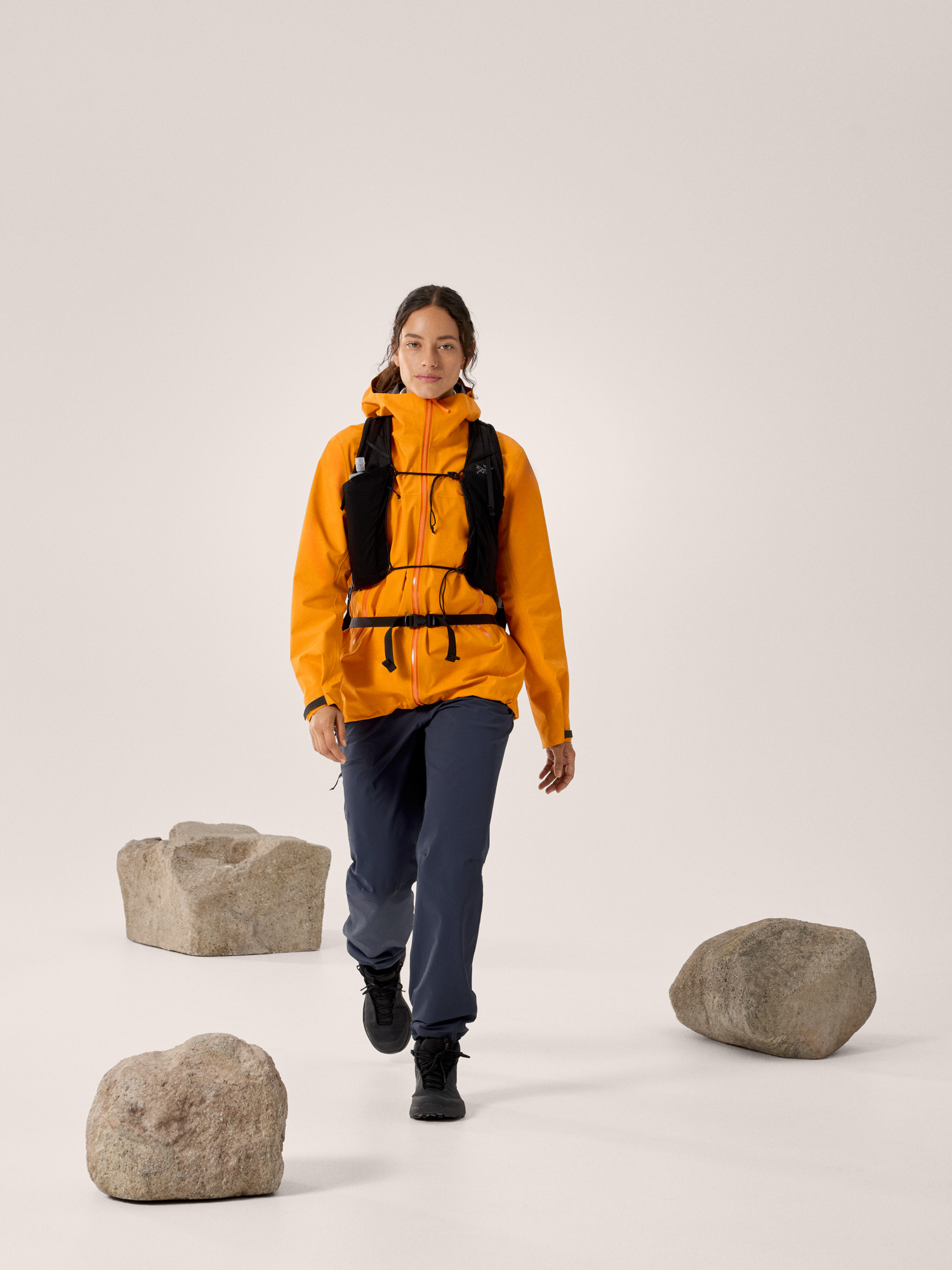 Beta Jacket Women's Blaze Full Body