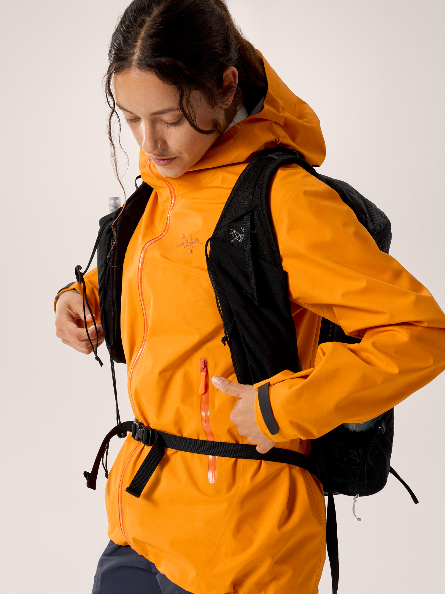 Beta Jacket Women's Blaze Hover