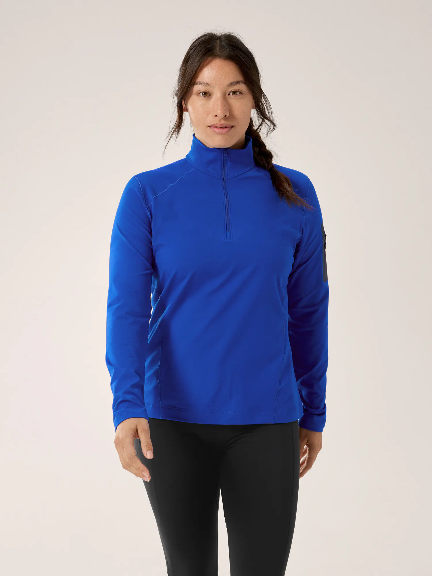 F25-X000010535-Rho-Zip-Neck-