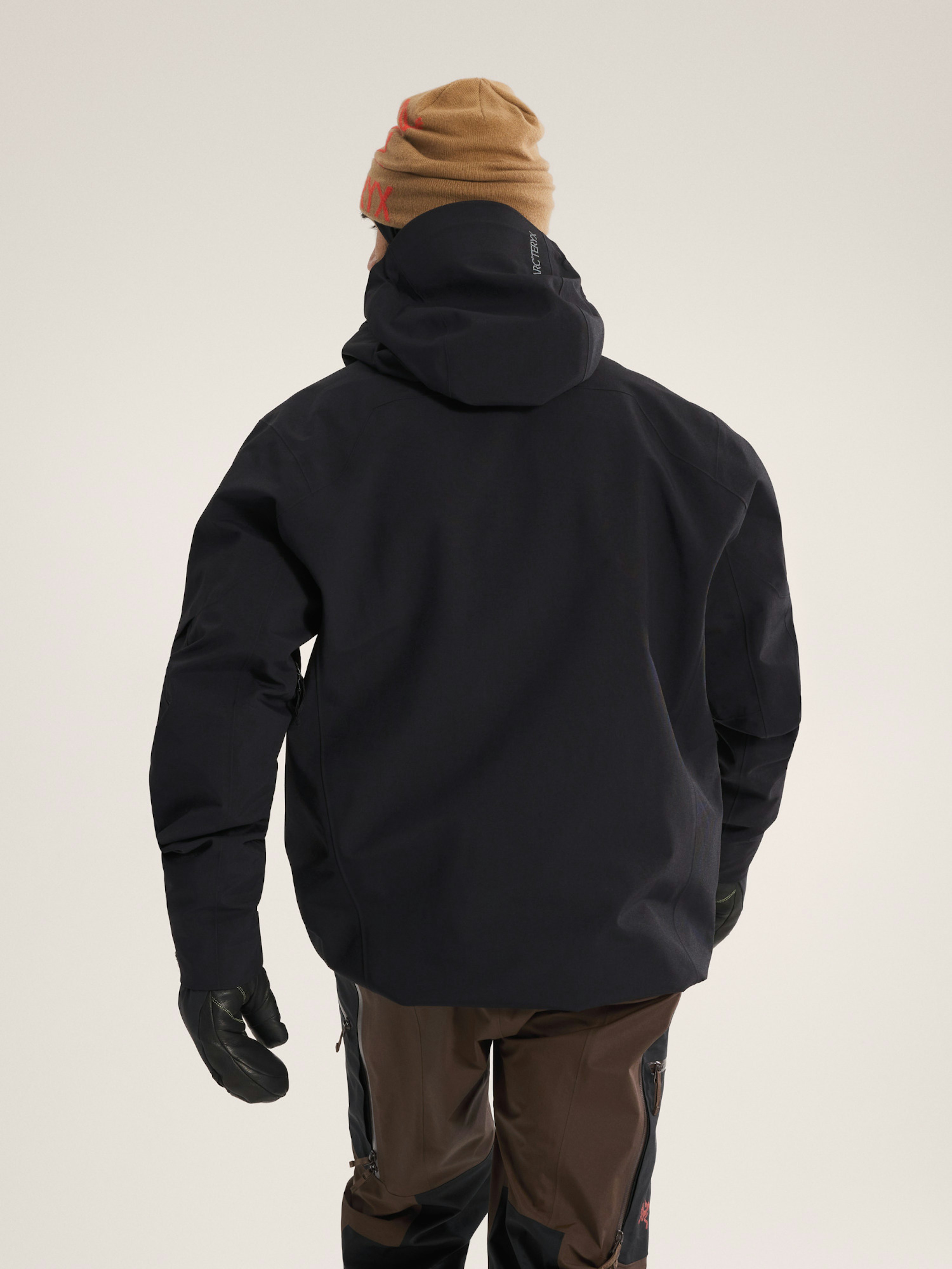 Sabre Relaxed Anorak Black Back View