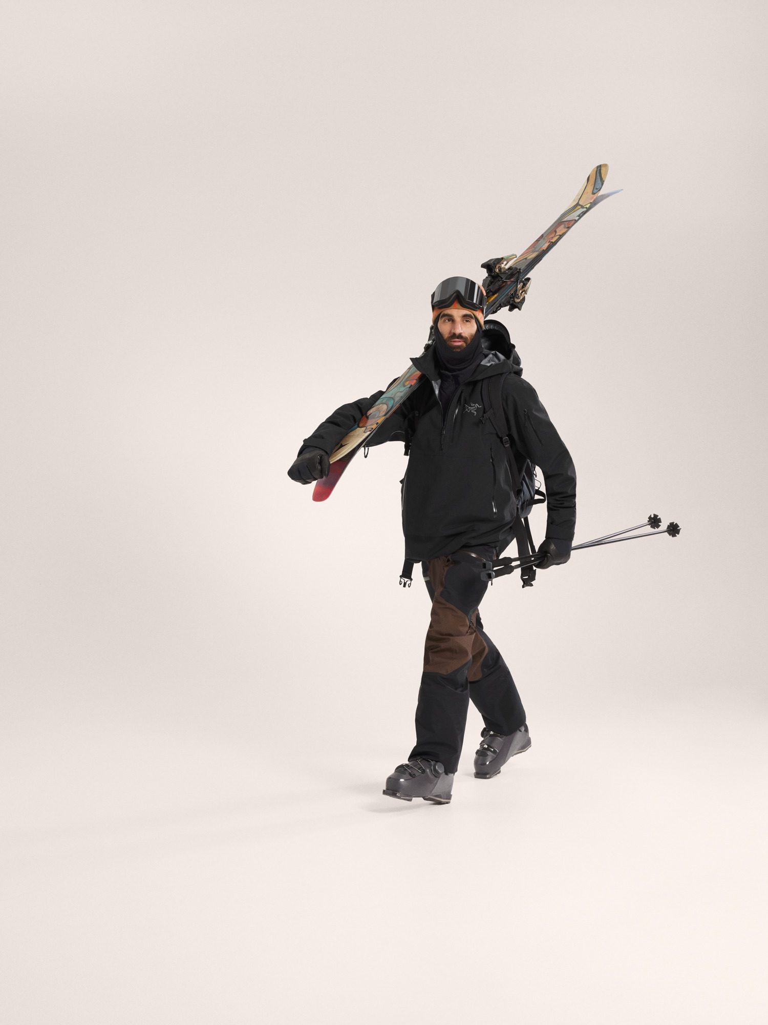 Sabre Relaxed Anorak Black Full Body