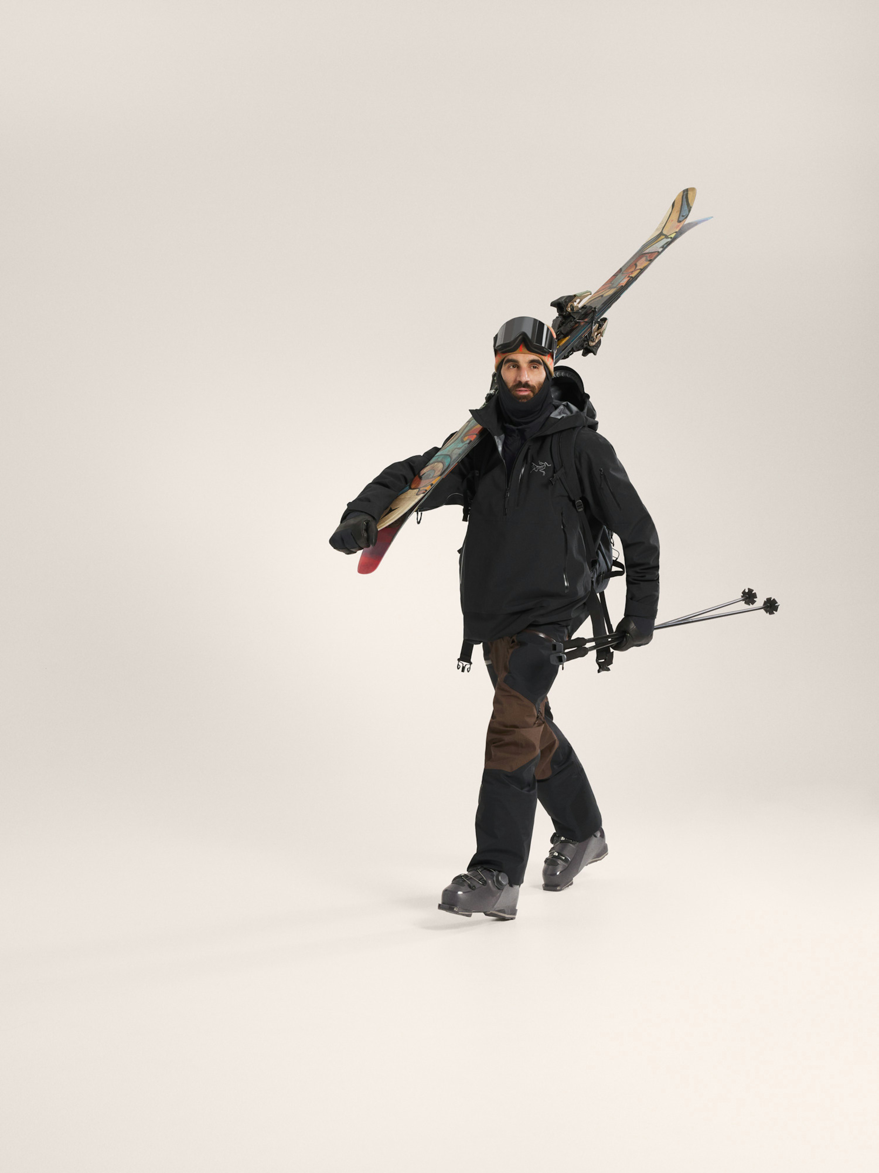 Sabre Relaxed Anorak Black Full Body