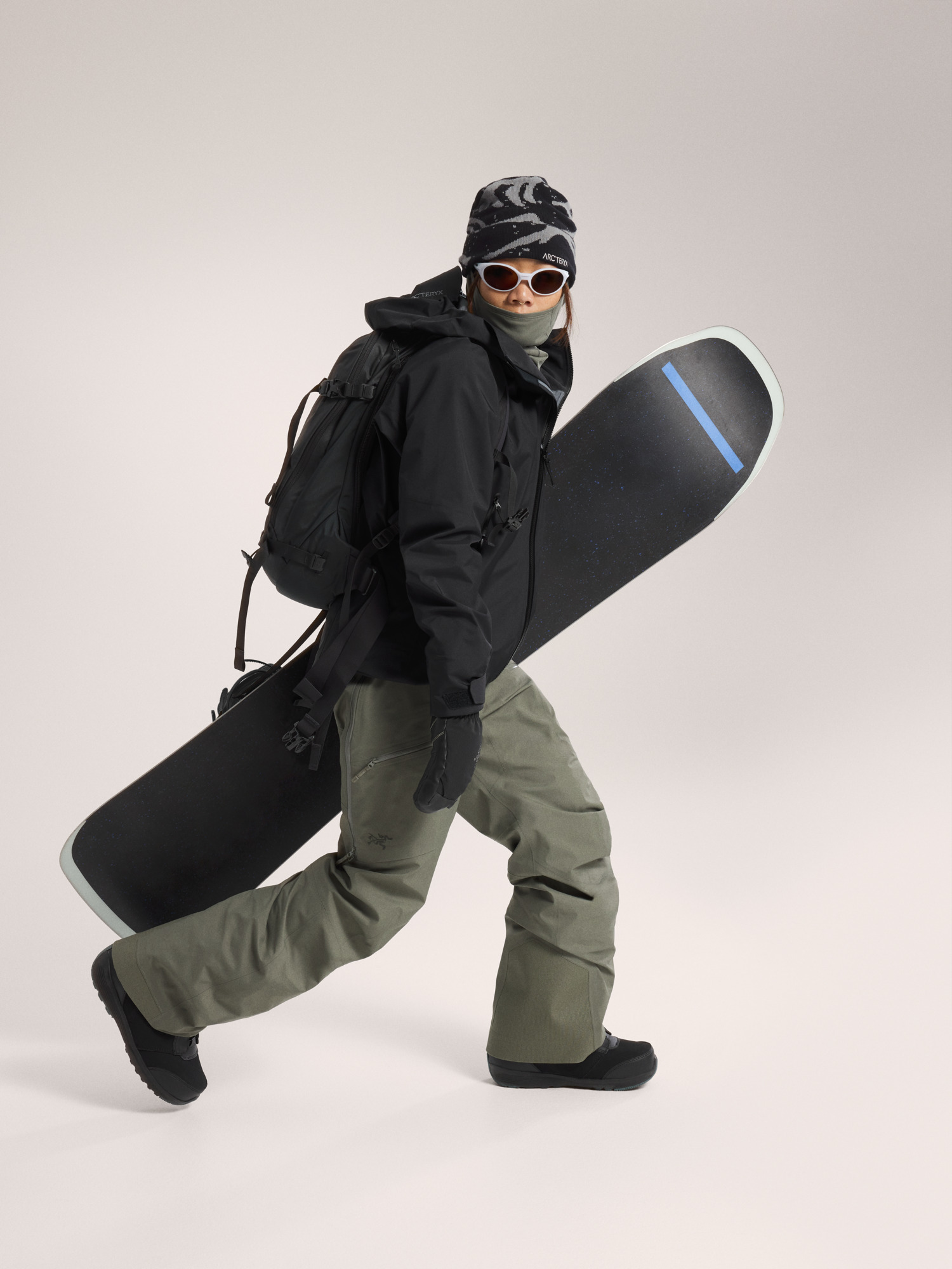 Sentinel Jacket Women's Black Full Body