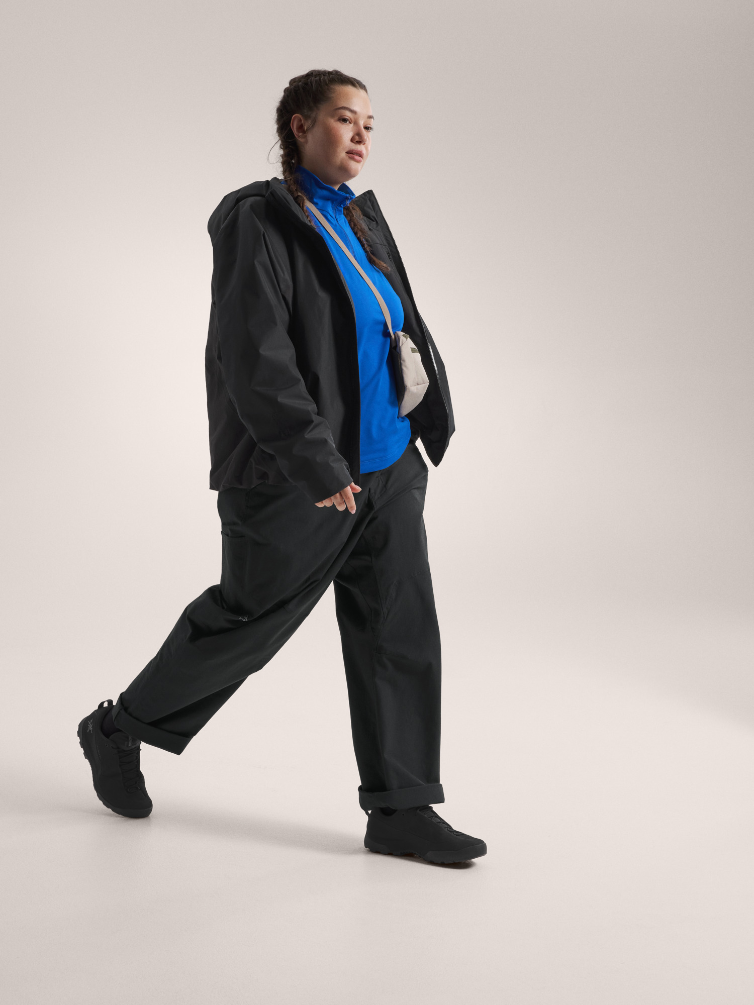 Solano Insulated Hoody Women's Black Full Body