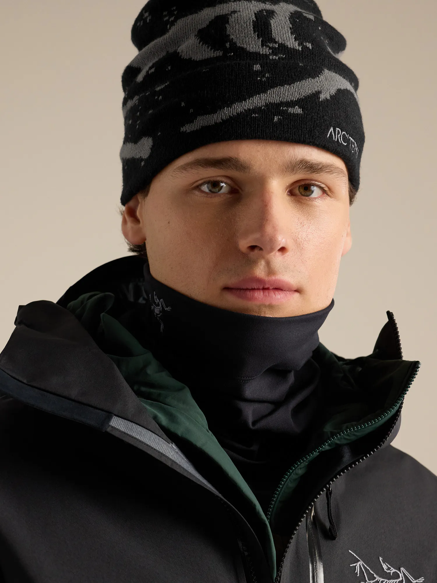 【完売品タグ付】Rho Neck Gaiter Long 国内正規品 Rho Neck Gaiter Long | Arc'teryx United States