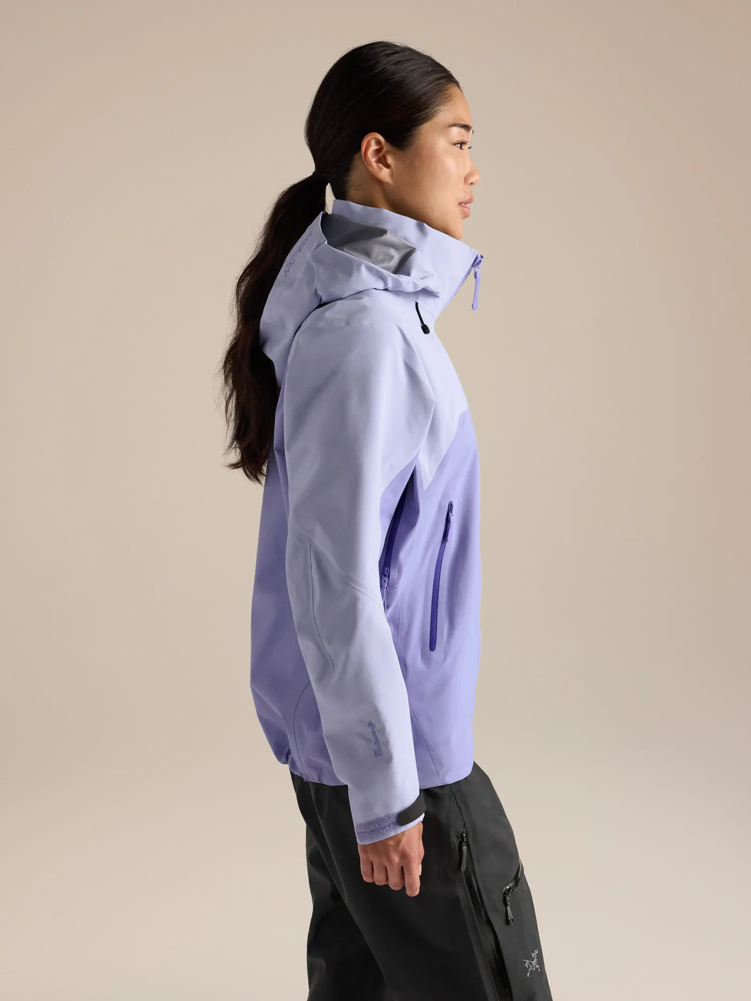 Beta AR Jacket Women's | Arc'teryx United States