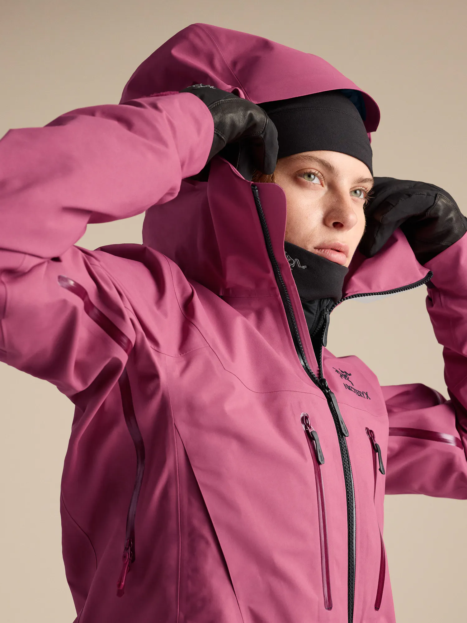Alpha SV Jacket Women's | Arc'teryx United States