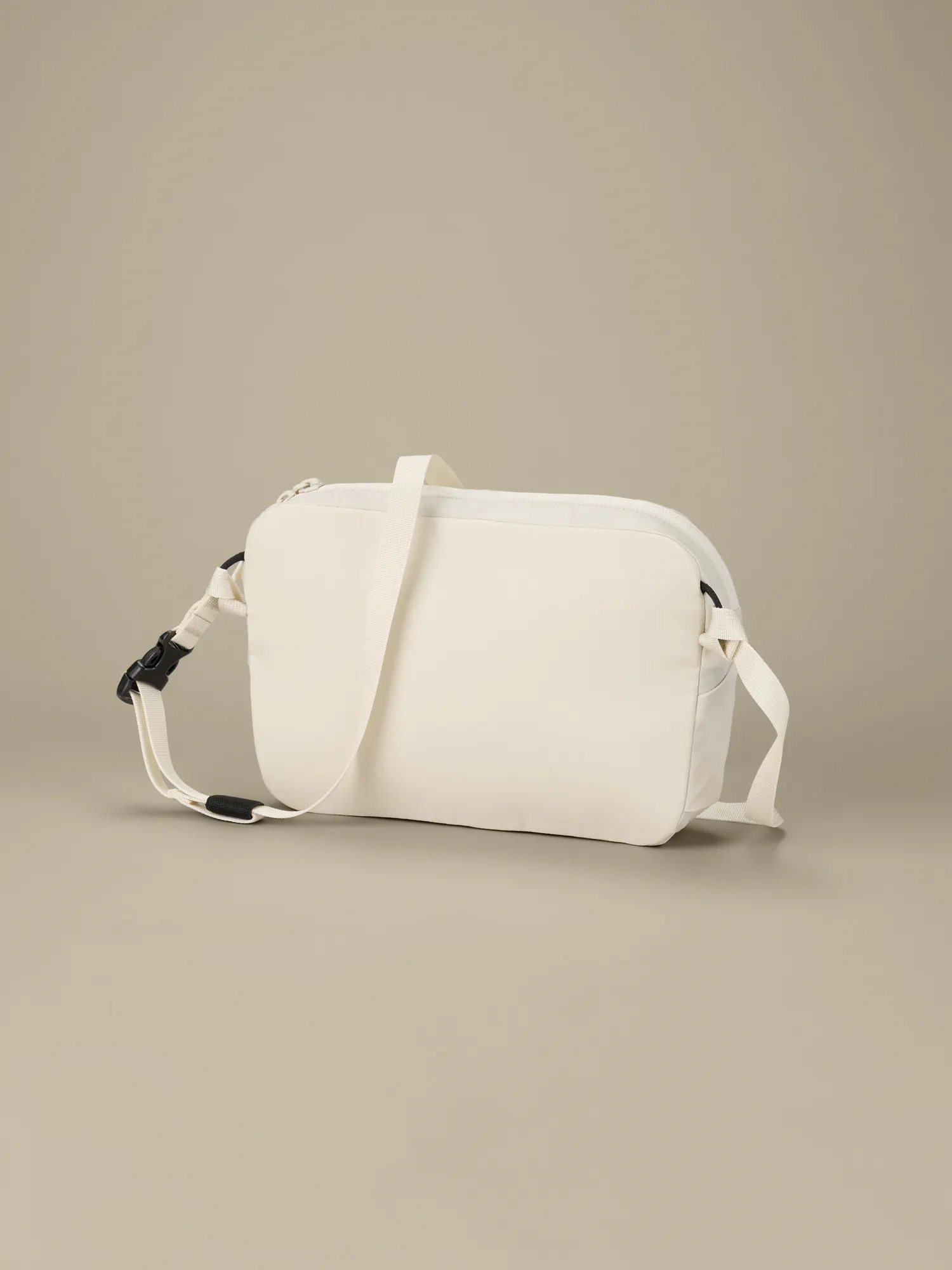 Heliad Crossbody Bag | Arc'teryx United States