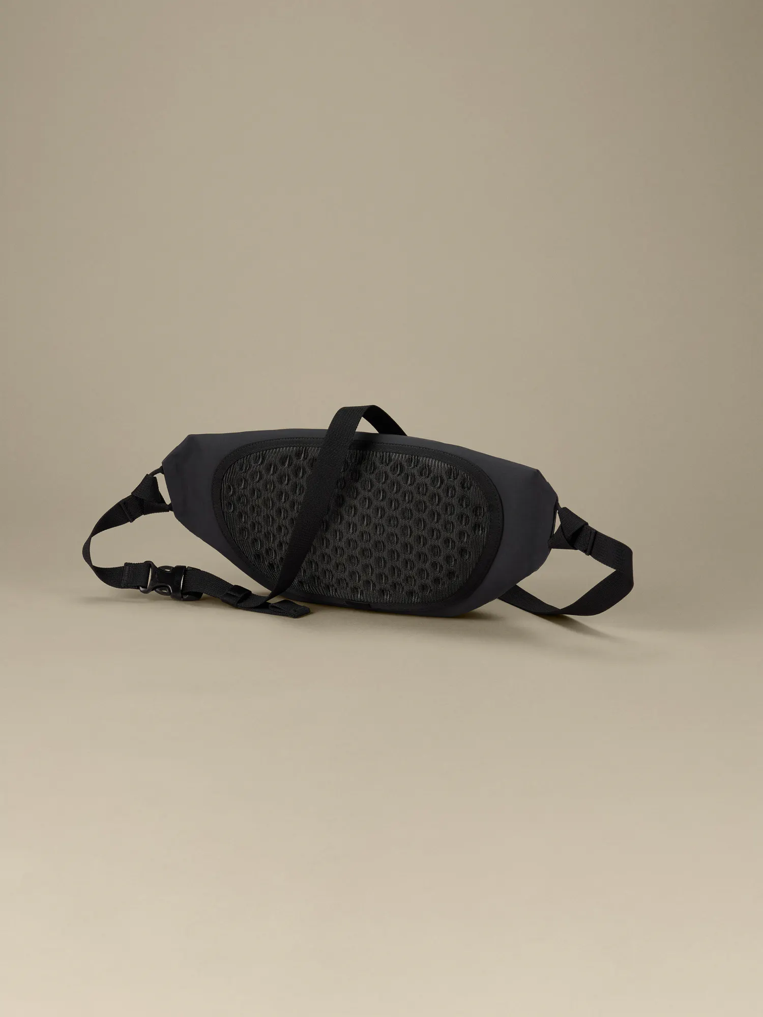 Granville Crossbody Bag | Arc'teryx United States