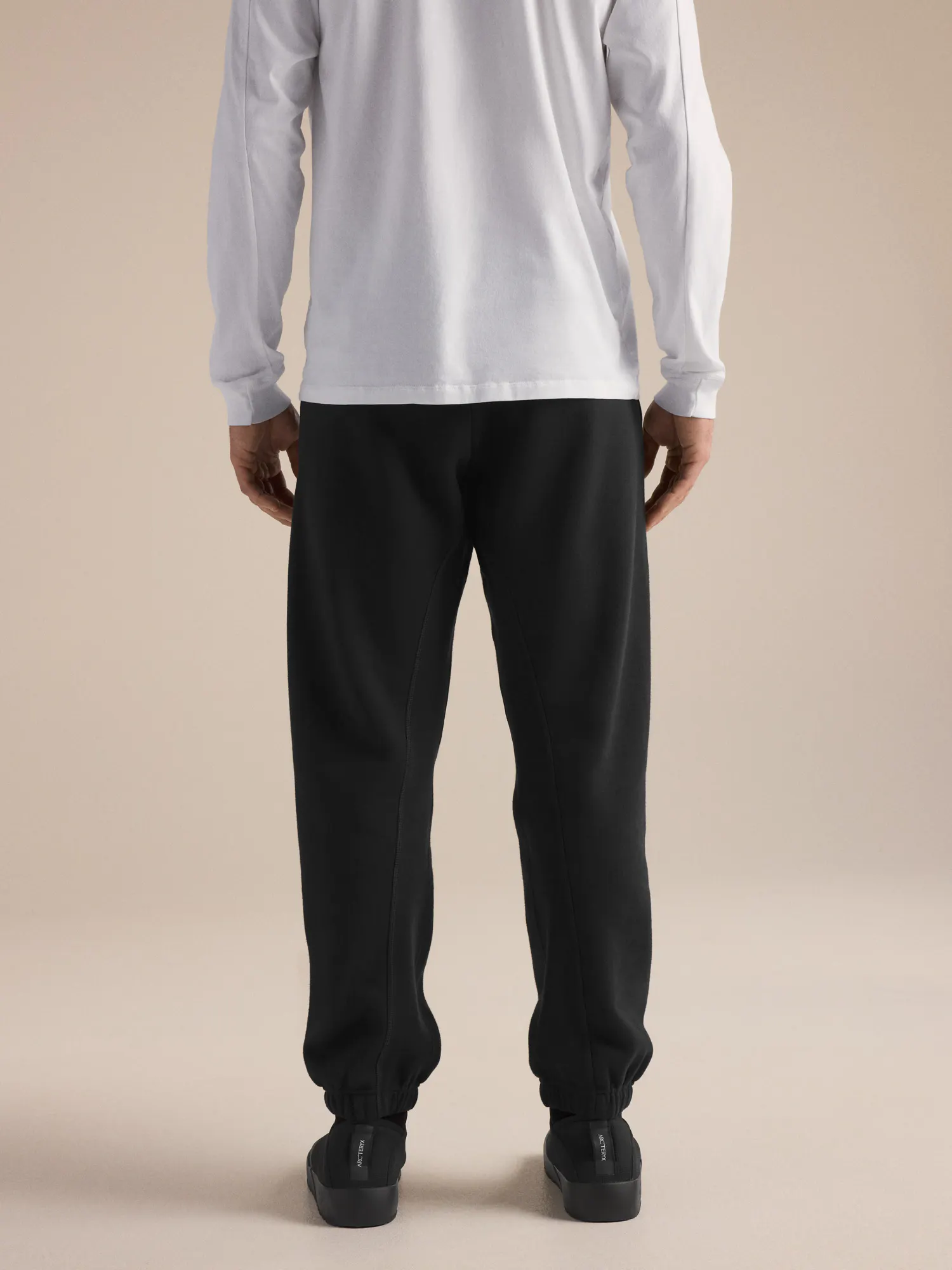 新品　BRIEFING BACK FLEECE JOGGER PANTS M Emblem Fleece Jogger Men's | Arc'teryx United States