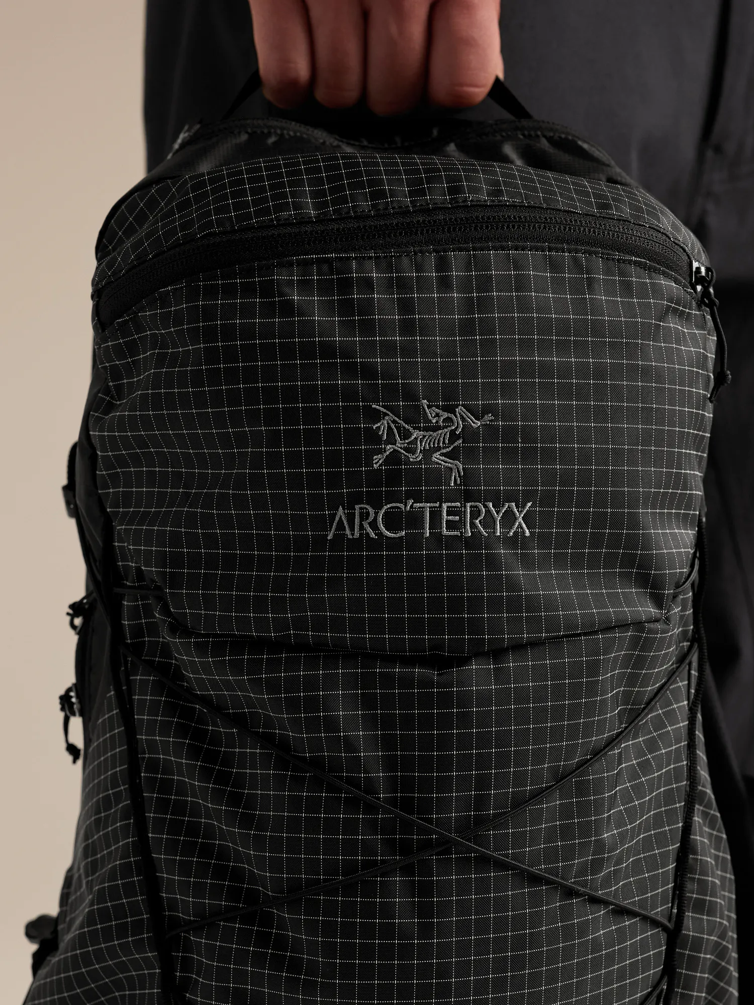 Aerios 18 Backpack | Arc'teryx United States