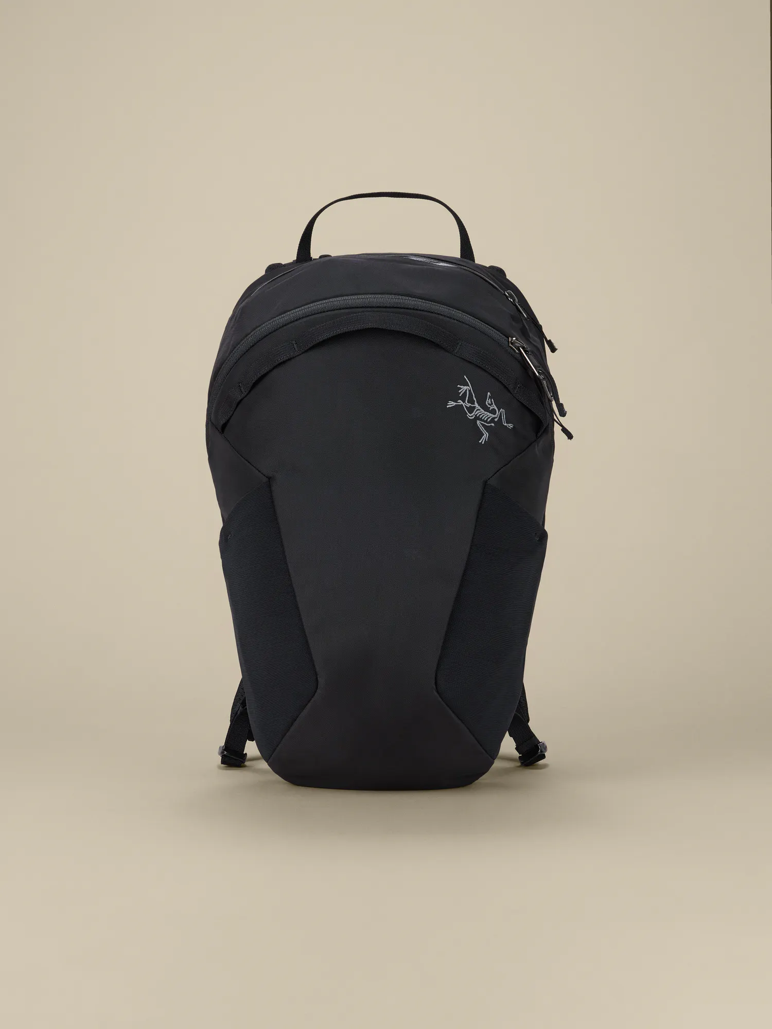 Axios 10 Backpack | Arc'teryx United States