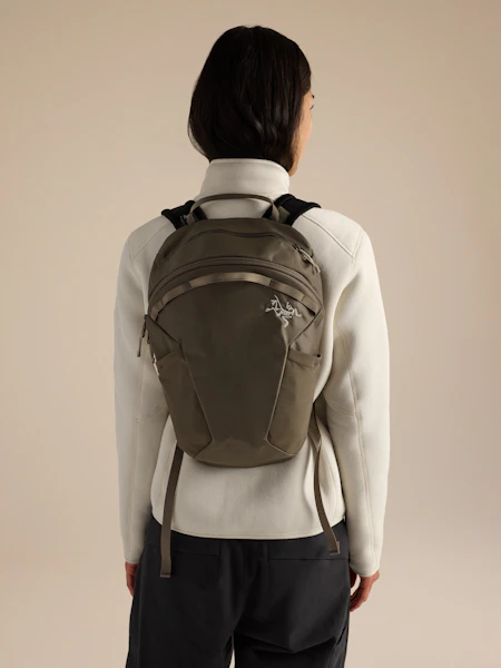 Axios 10 Backpack