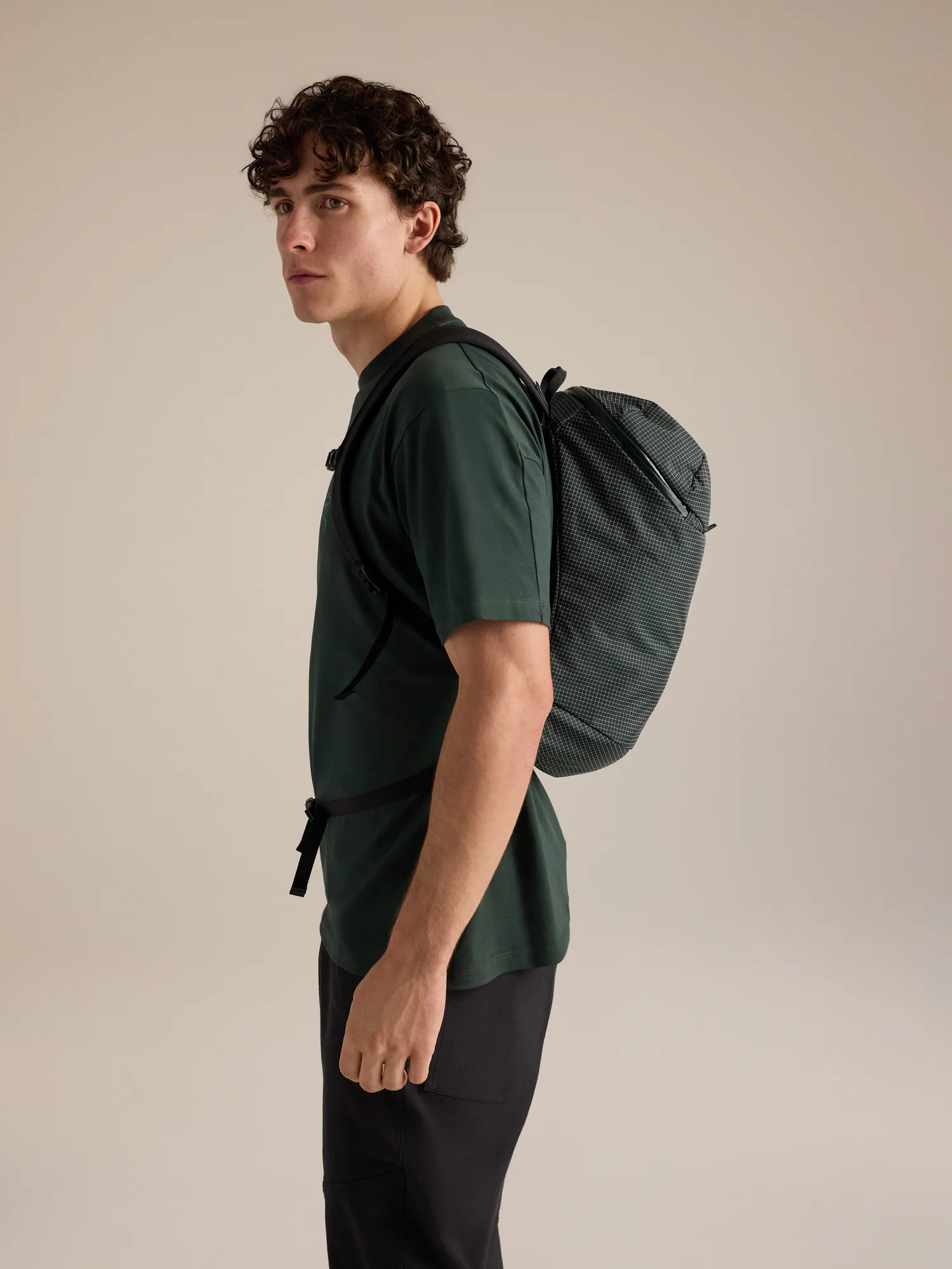 Konseal 15 Backpack | Arc'teryx Germany