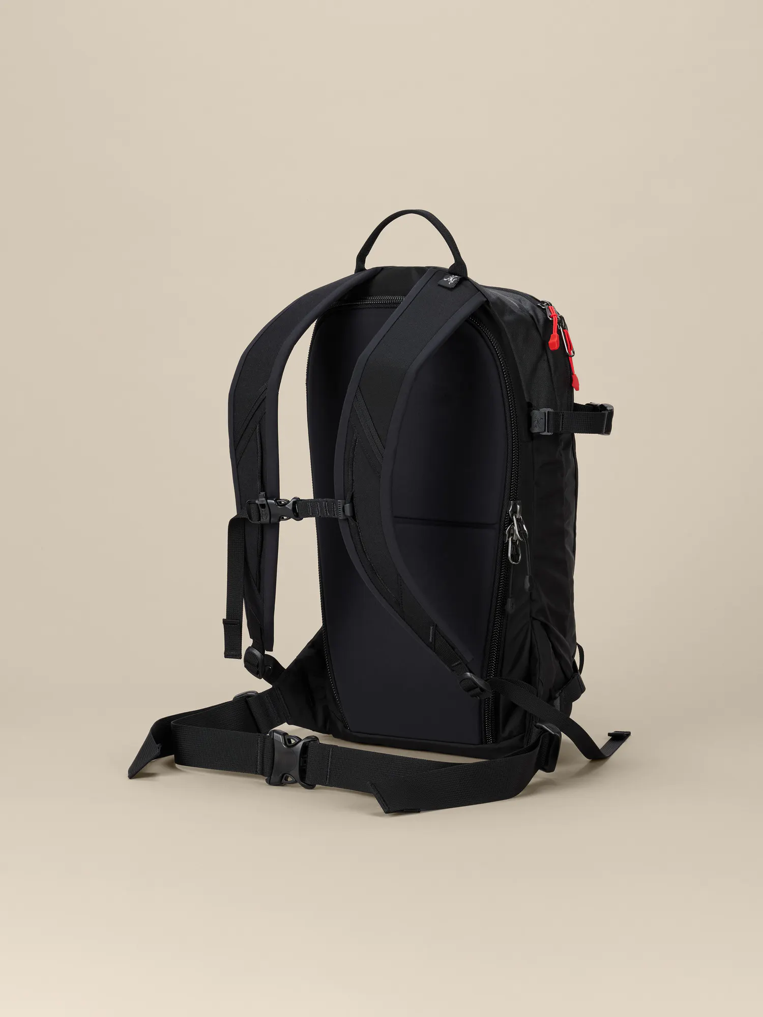 Quintic 16 Backpack | Arc'teryx United States