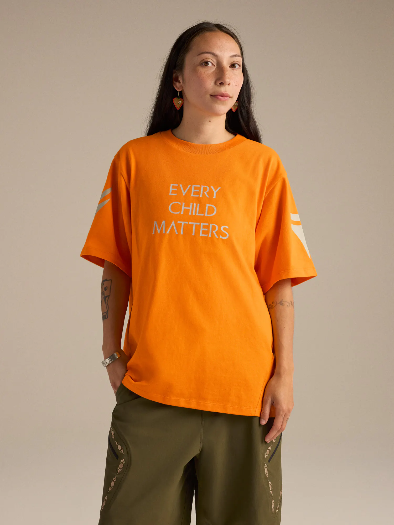 ECM Kragg T-Shirt - Walk Gently