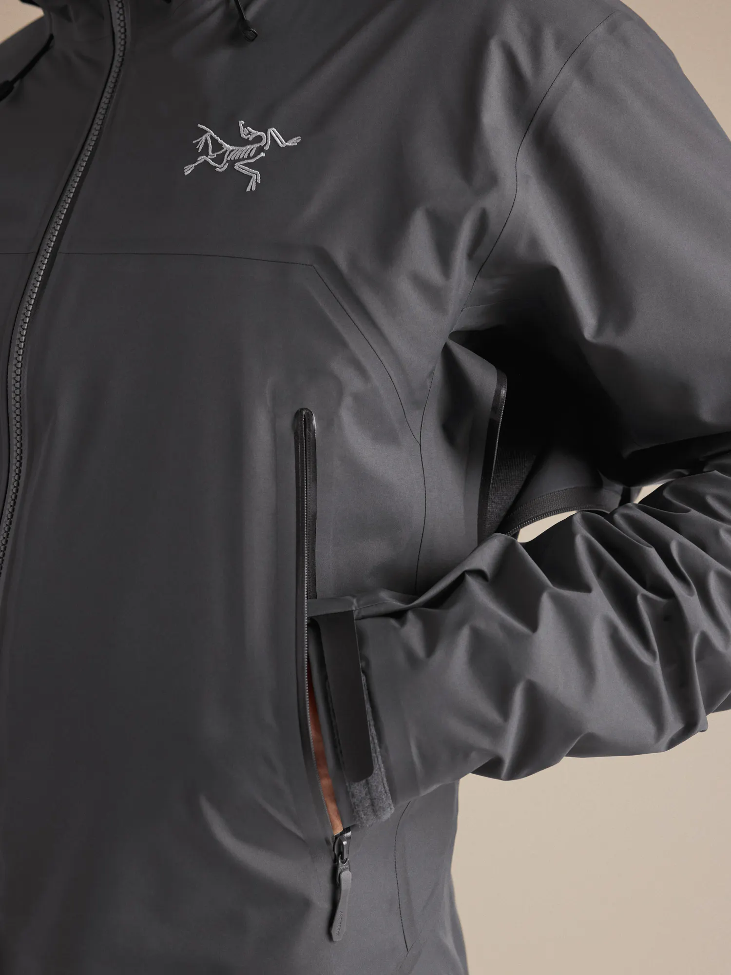 Beta SL Jacket Men's | Arc'teryx United States