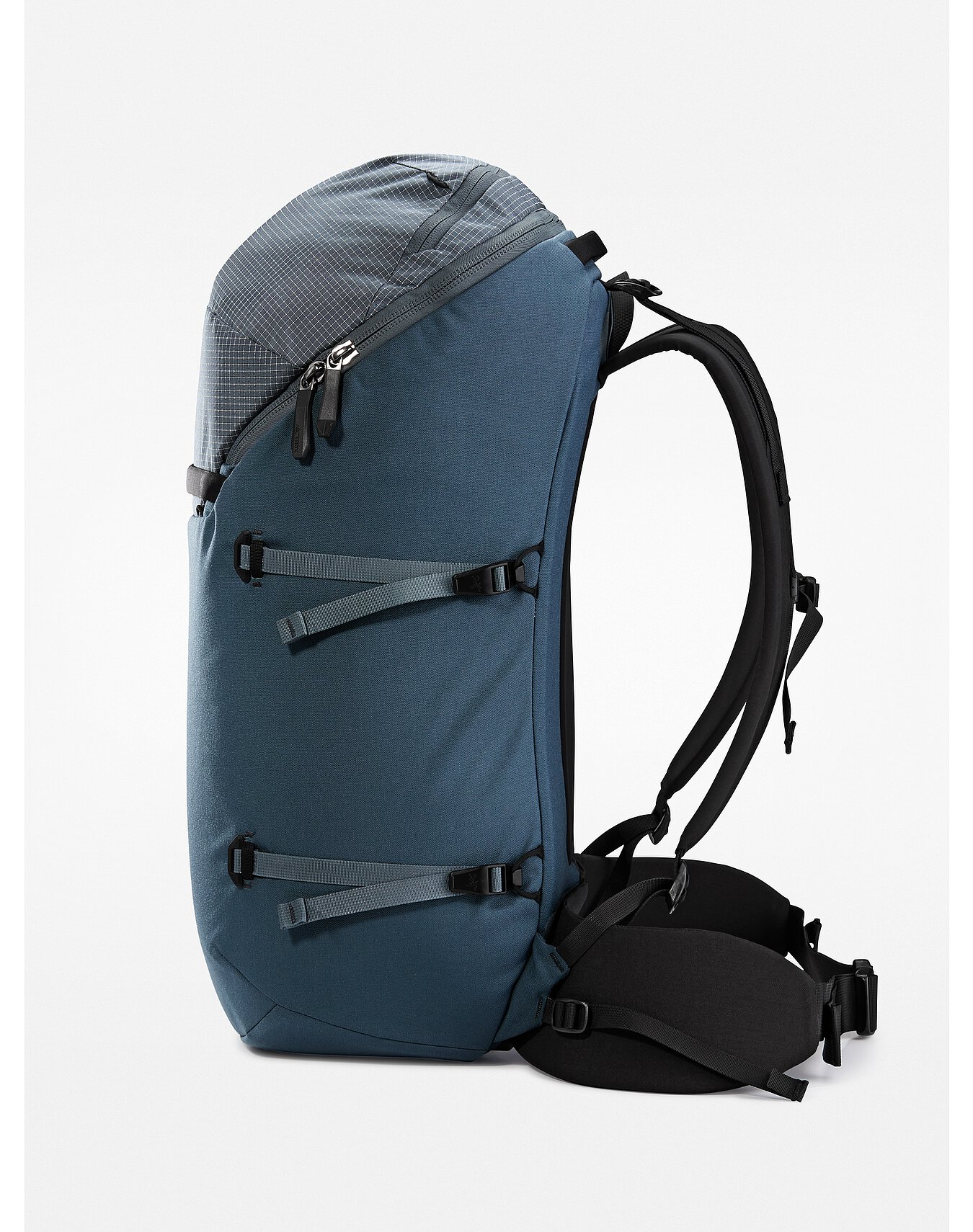 Konseal 40 Backpack | Arc'teryx