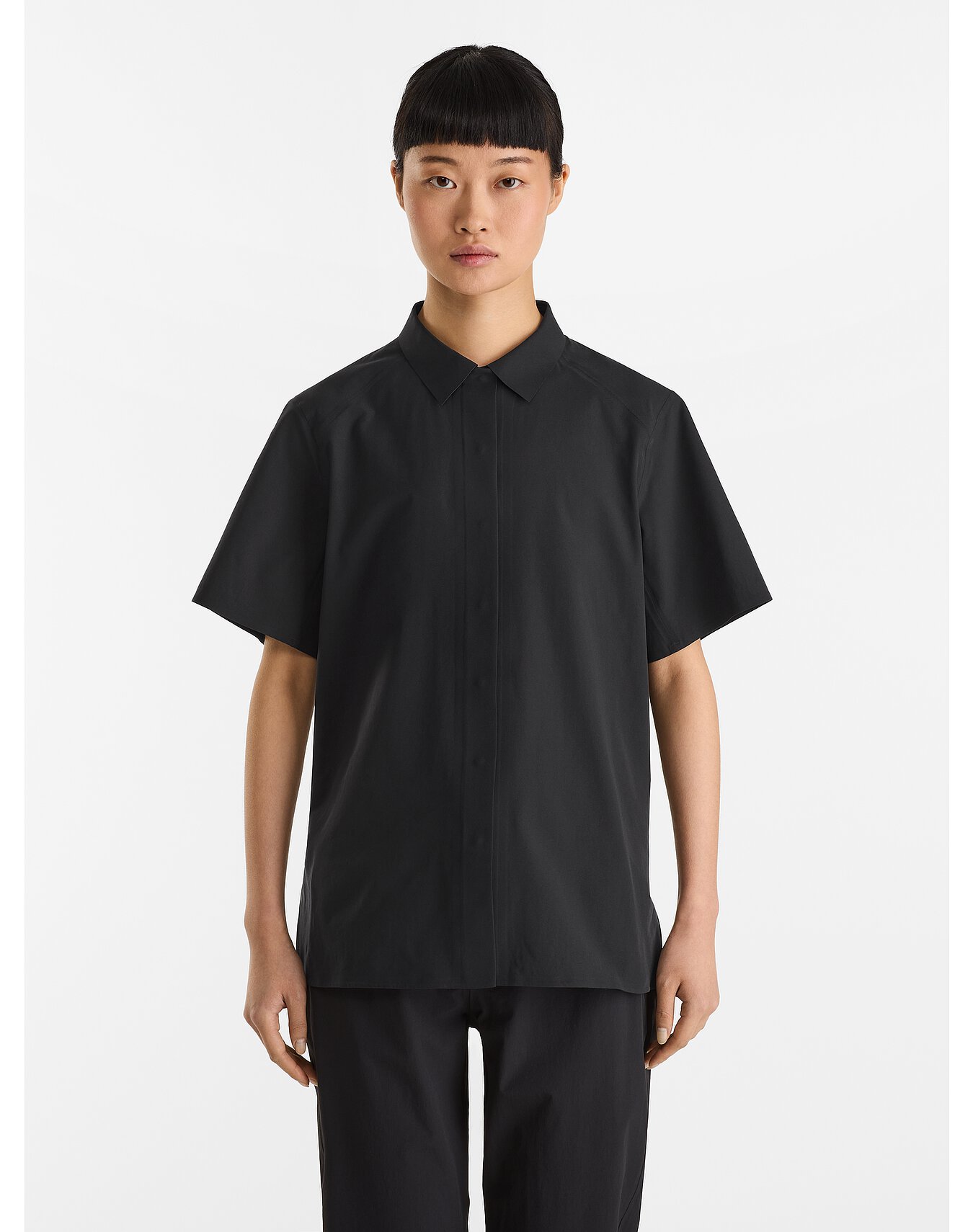 Finial短袖衫女士Black前视图