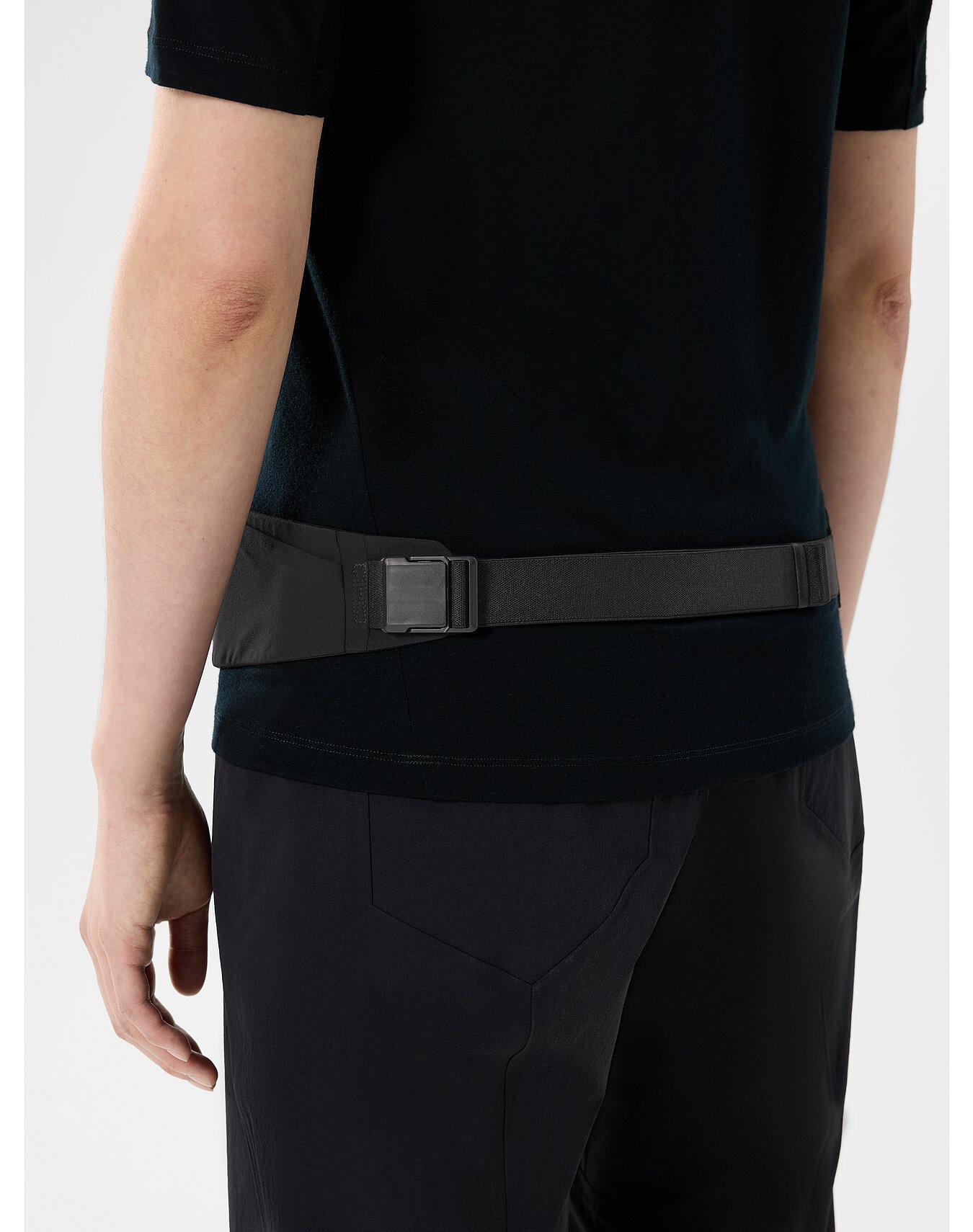 Monad Waist Pack Black Detail 1