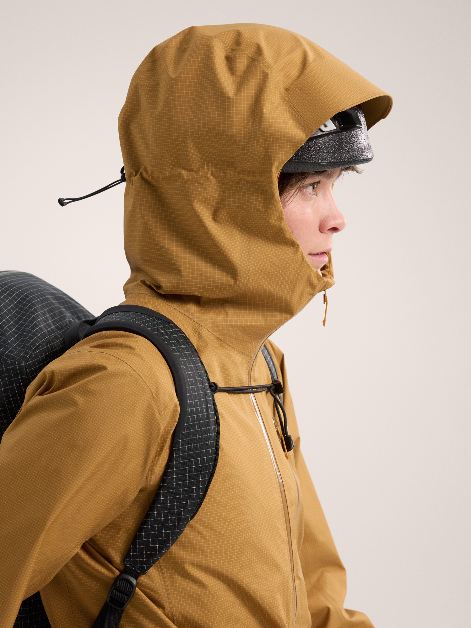 Alpha Lightweight Anorak Women's Arc'teryx