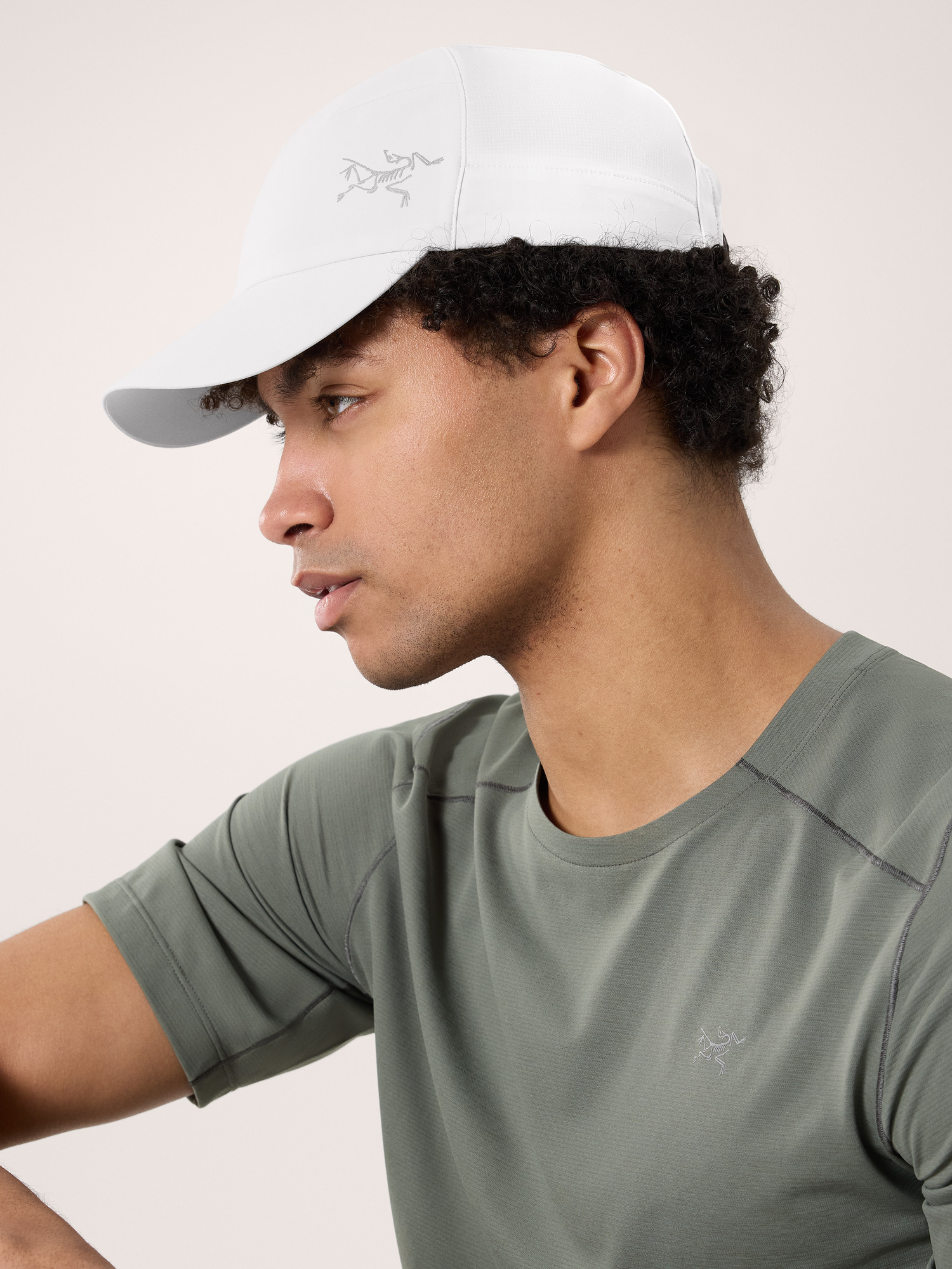 Calvus Cap Atmos Side View