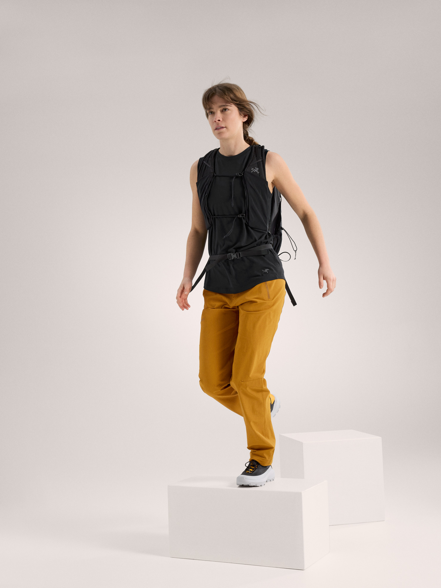 Lana Merino Wool Tank Women's Black Full Body