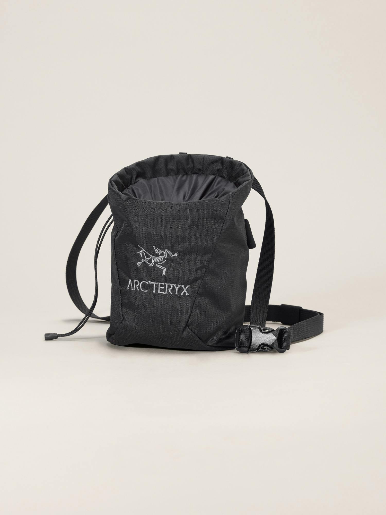 ARC’TERYX Ion lightweight Chalk Bag (L) Ion Lightweight Chalk Bag | Arc'teryx United States