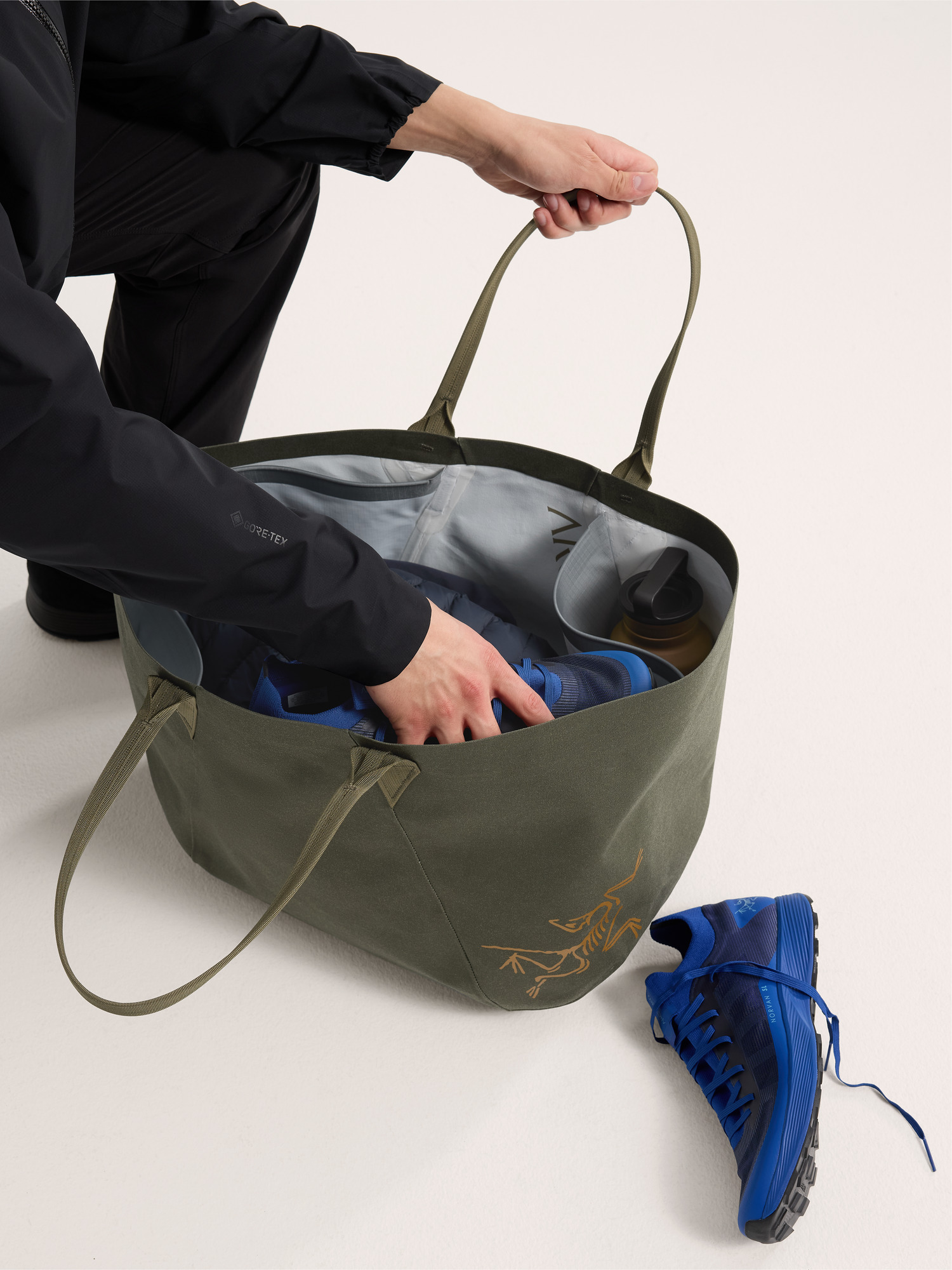 Carrier 45 Gear Tote | Arc'teryx