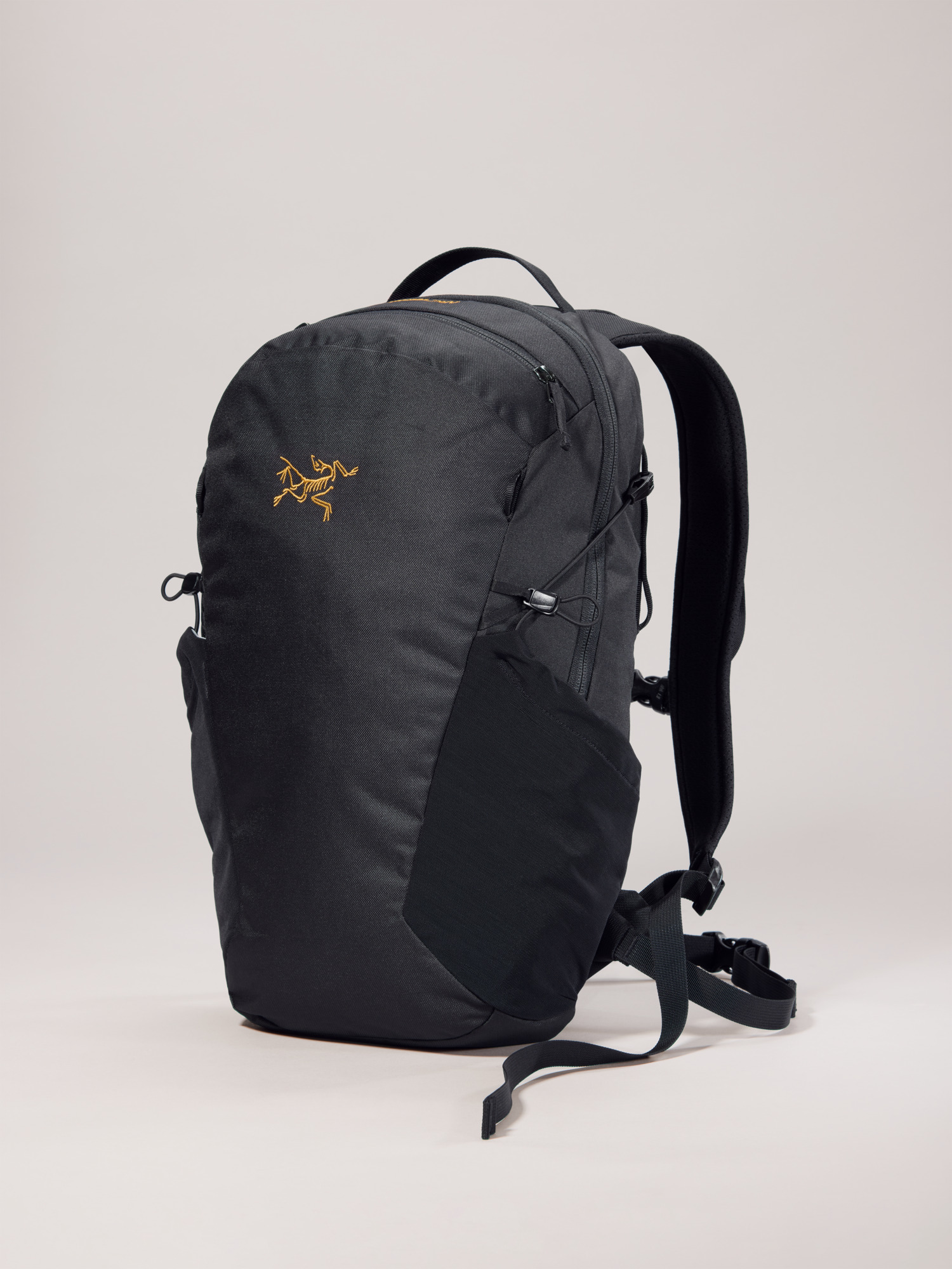 Mantis 16 Backpack Black Side Left