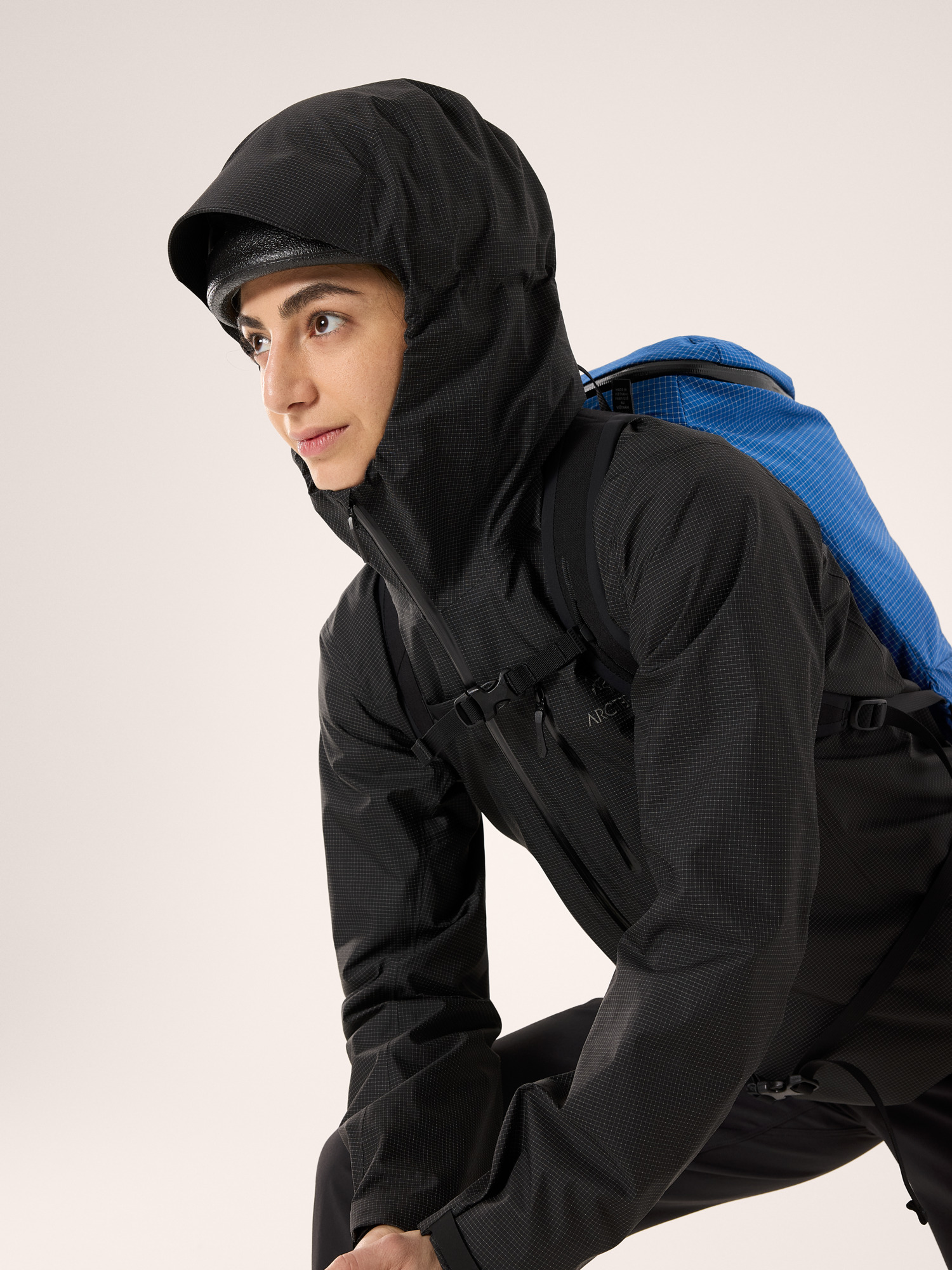 Alpha Lightweight Anorak Women's Black Hood Up