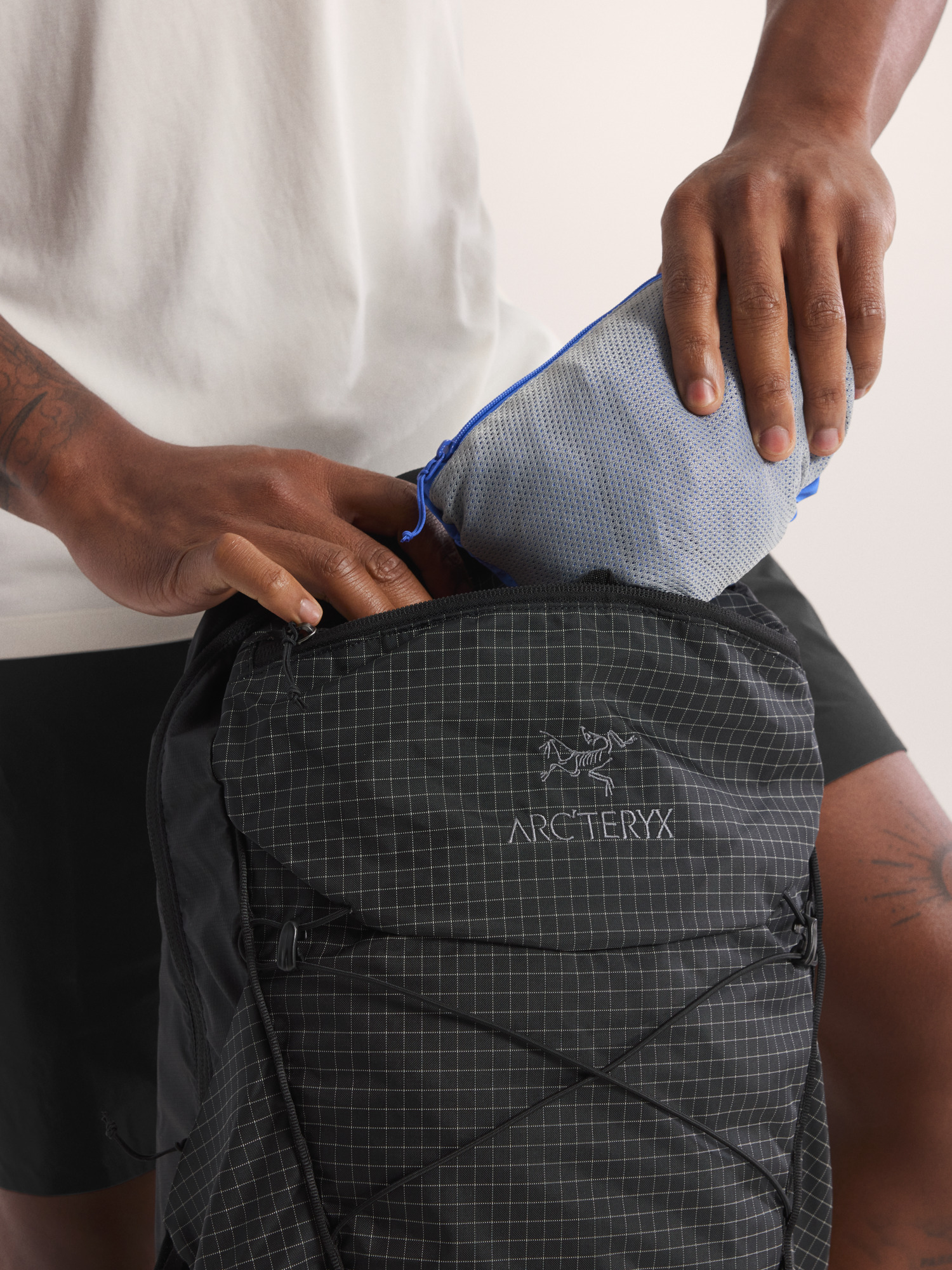 Sima Hoody Electra Packed