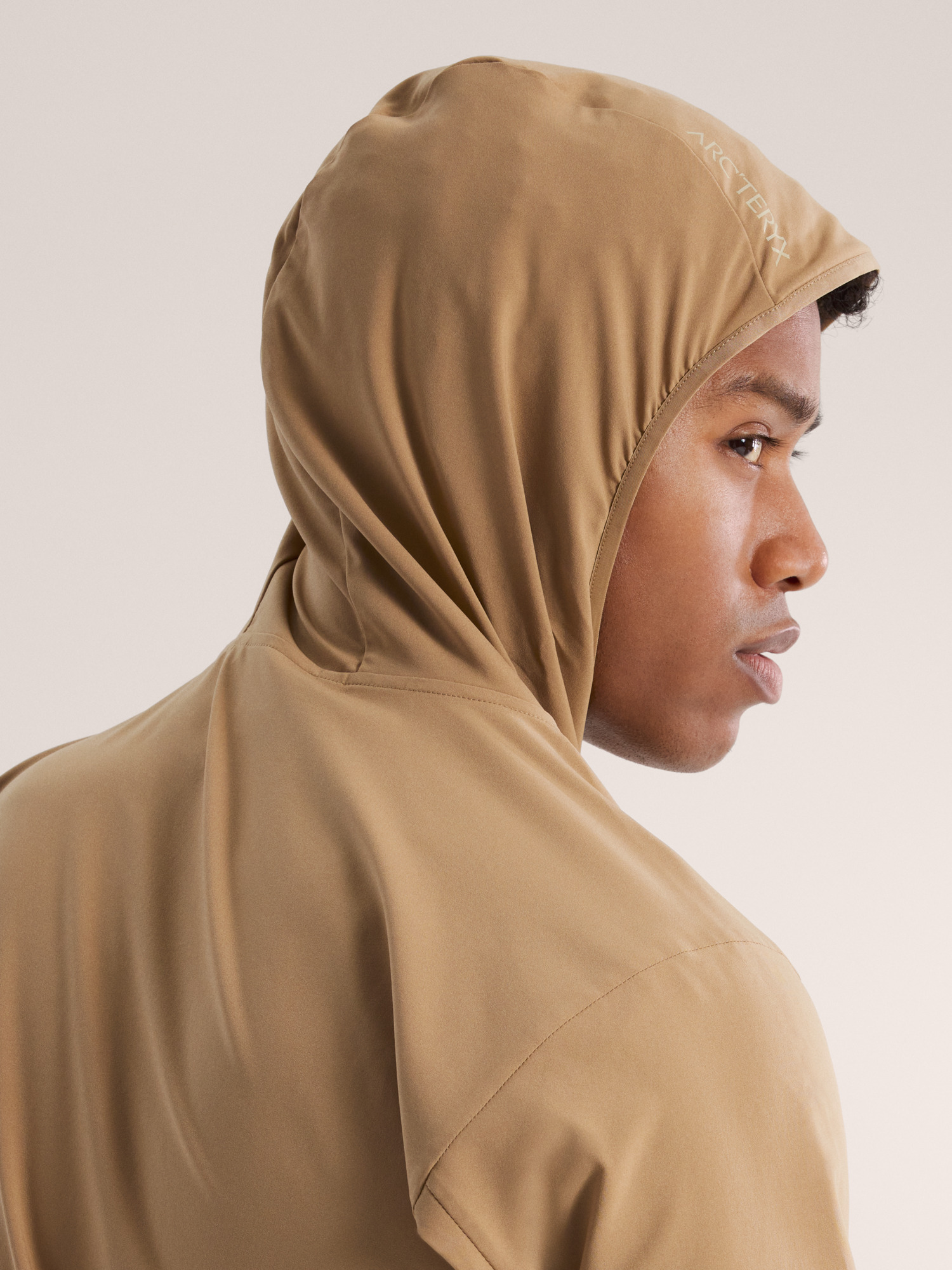 Sima Pullover Canvas Hood