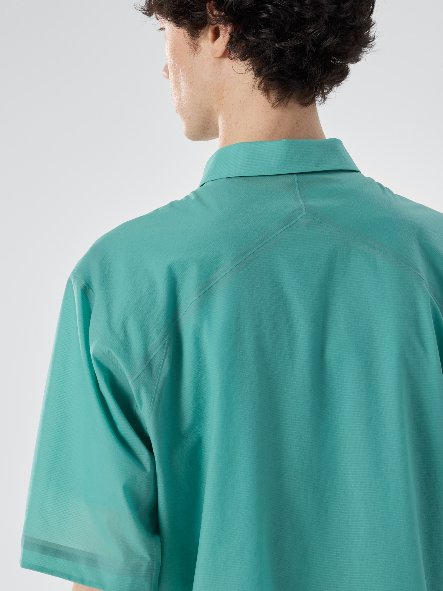 Demlo Shirt SS Verdigris Detail 2