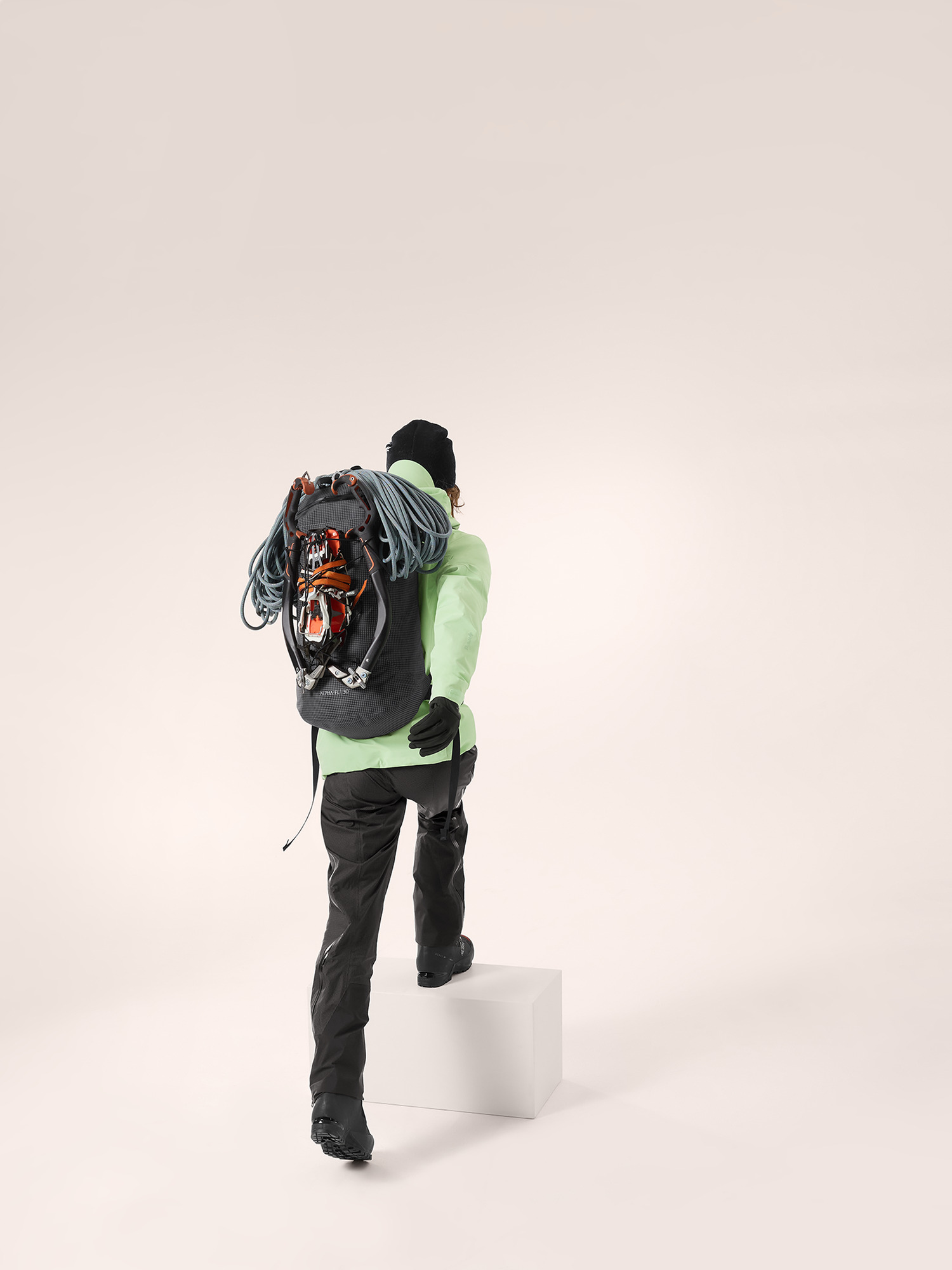 Alpha FL 30 Backpack Black X Full Body