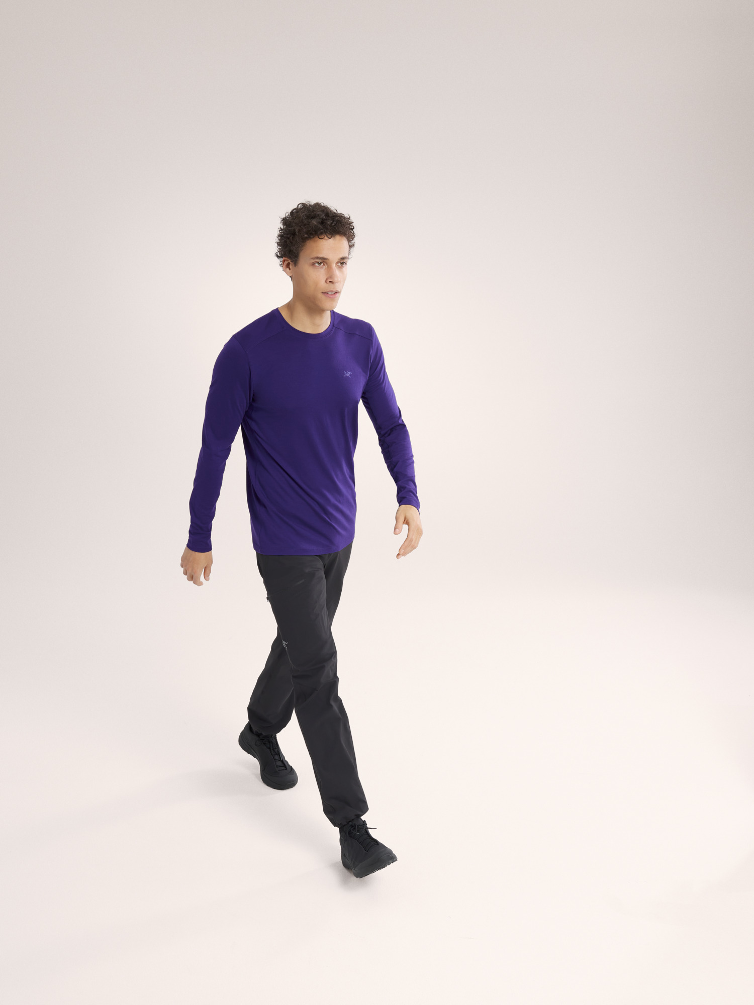 Ionia Merino Wool Shirt LS Soulsonic Full Body
