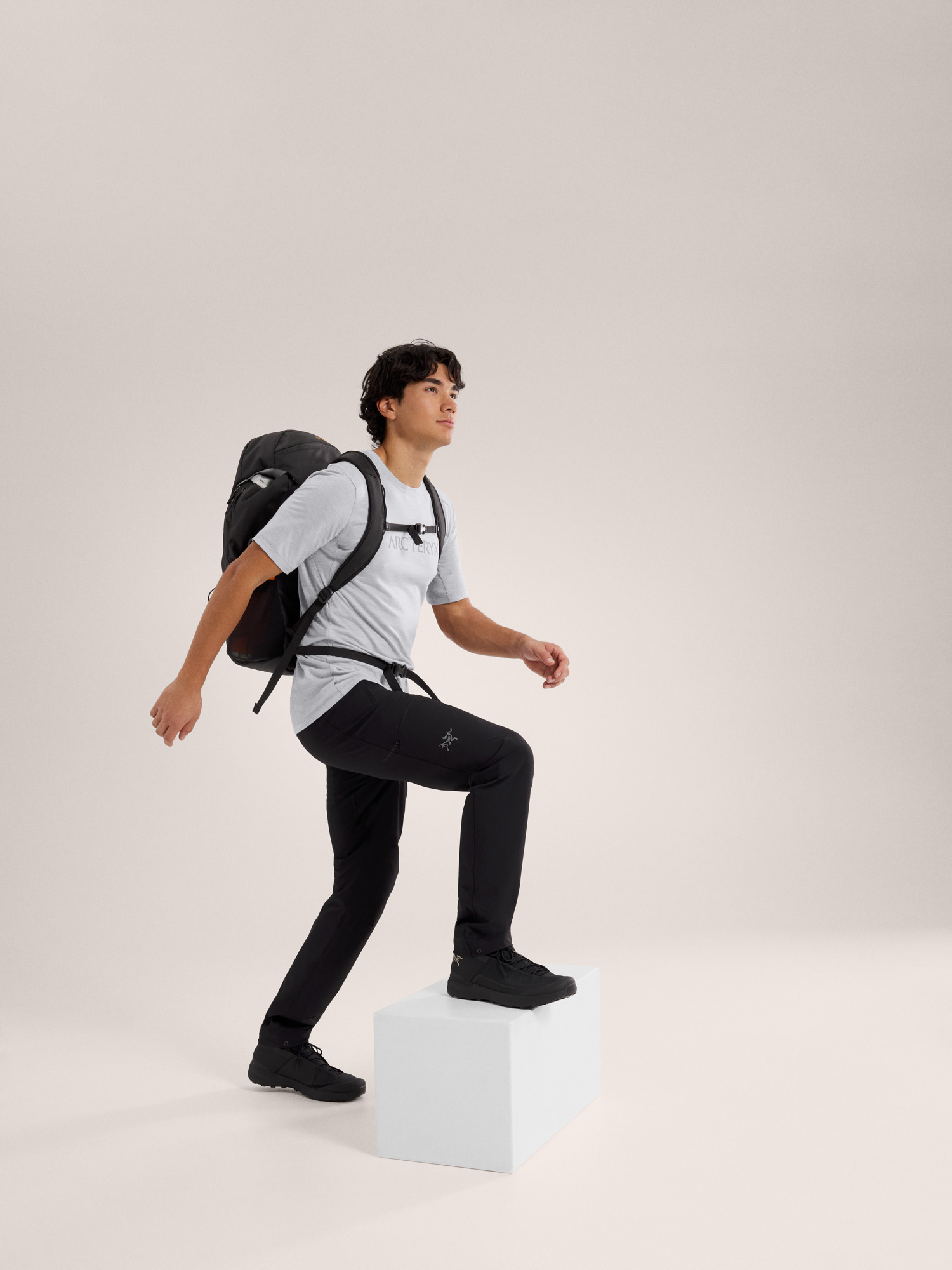 Ionia Merino Wool Arc'Word Logo Shirt SS Solitude Heather / Void Full Body