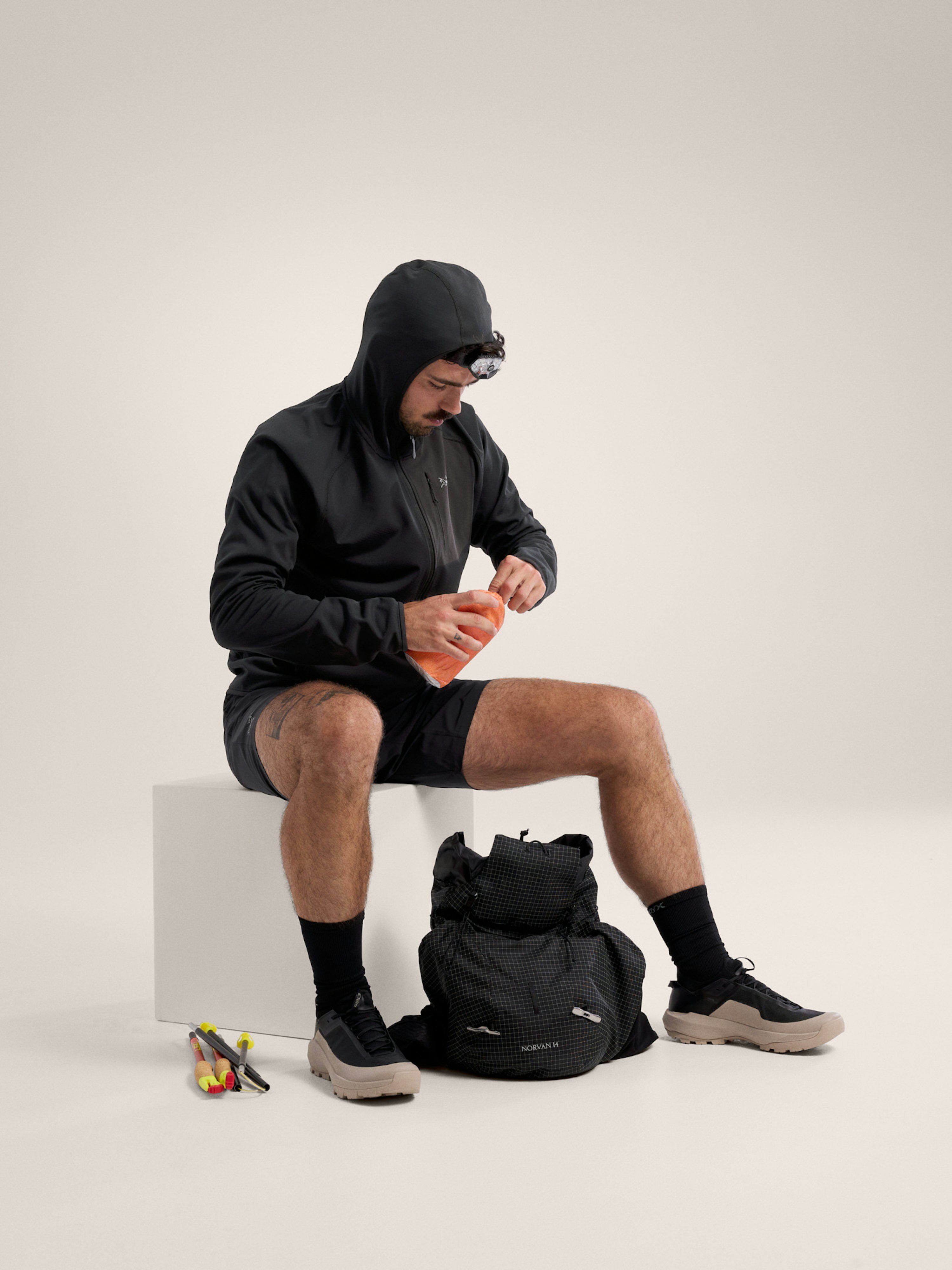 Delta Hoody Black X Full Body