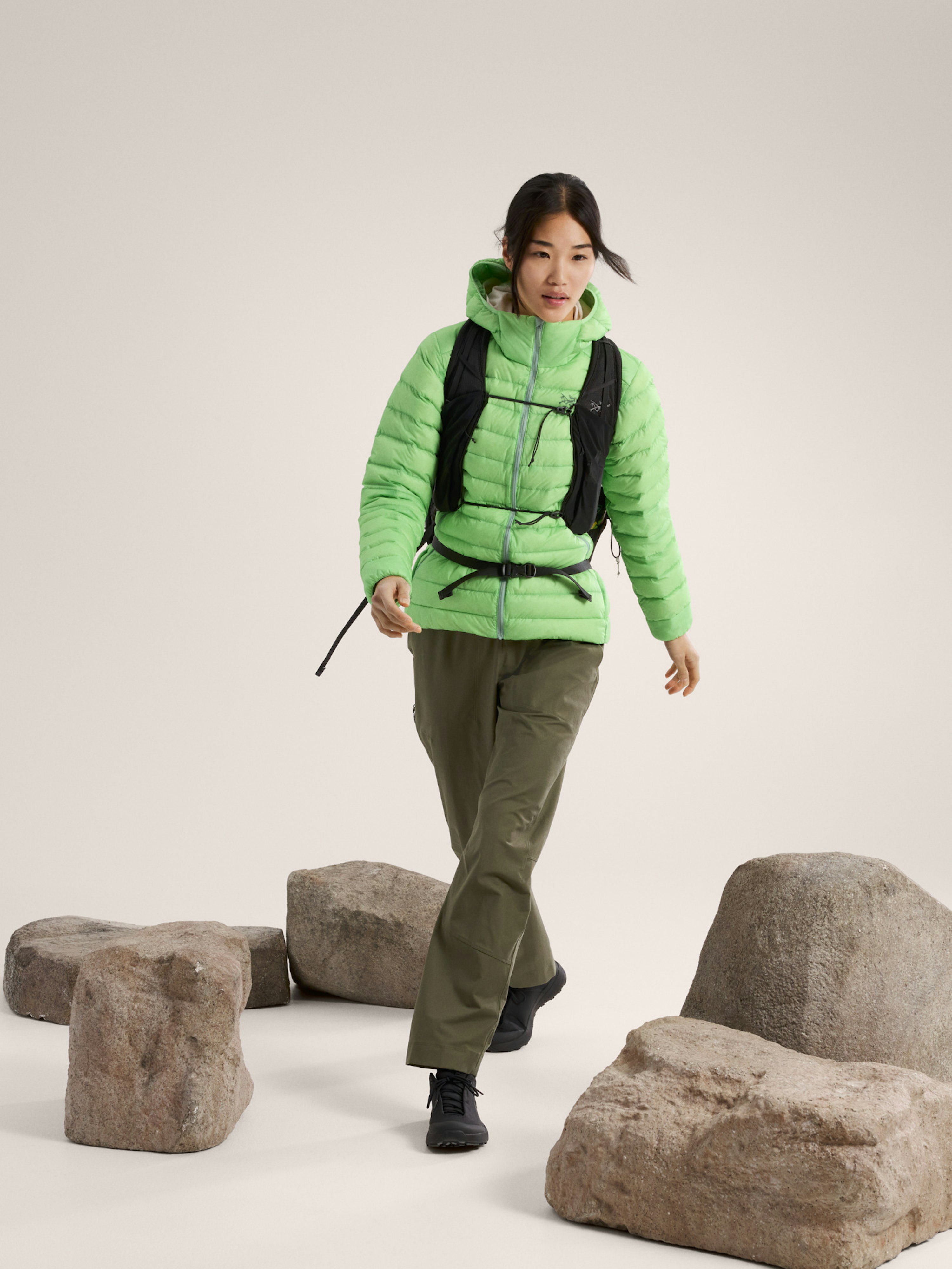 Cerium Hoody Women's Phosphorescent / Stone Green Full Body