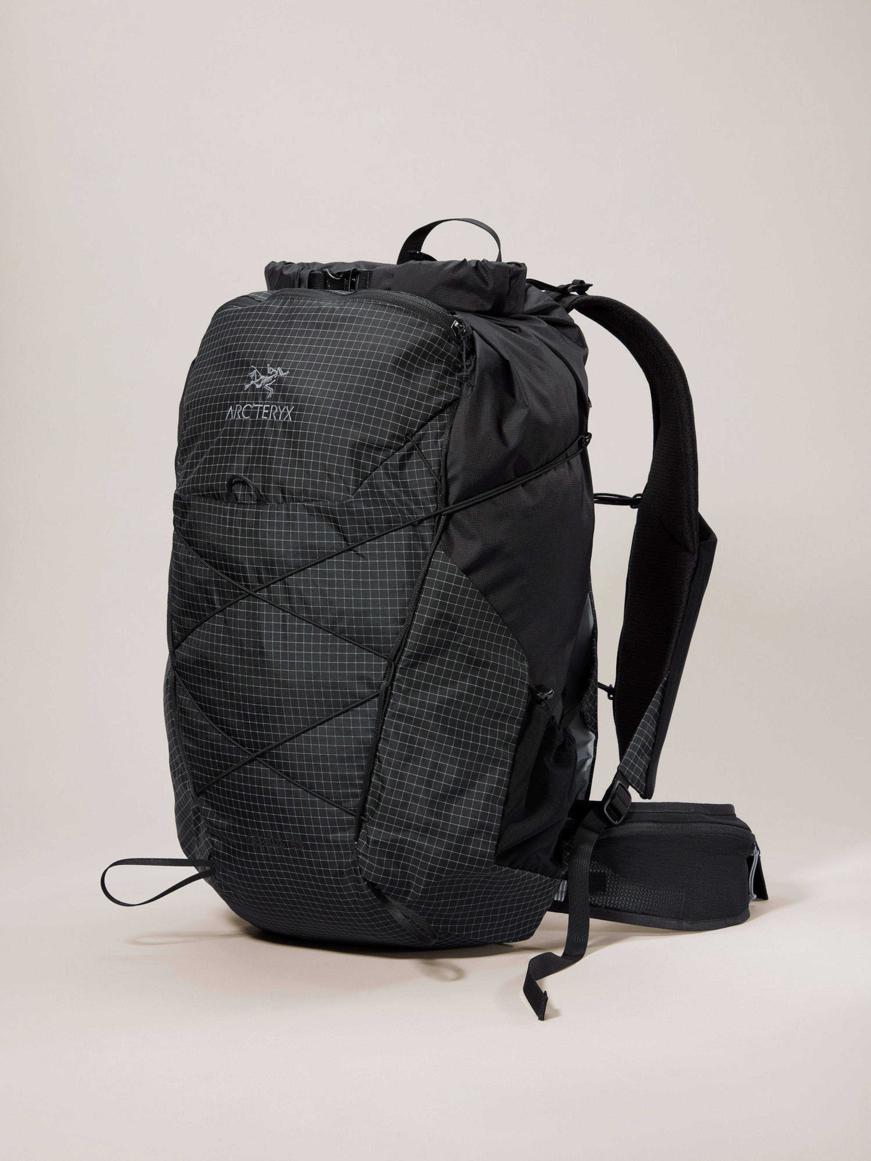 Aerios 35 Backpack Black Side